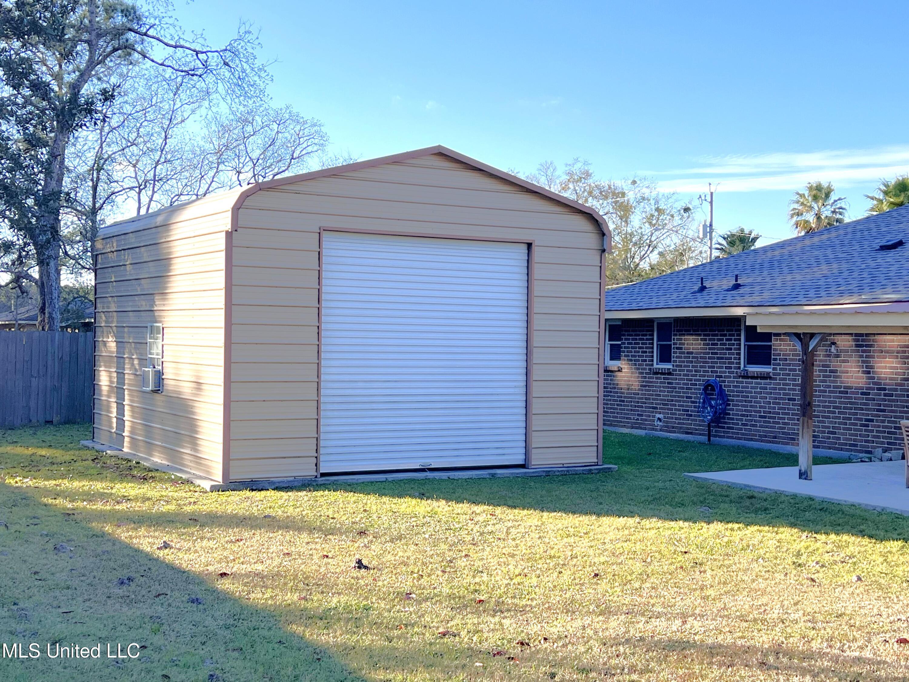 1001 Rue De Lasalle Street, Waveland, Mississippi image 12