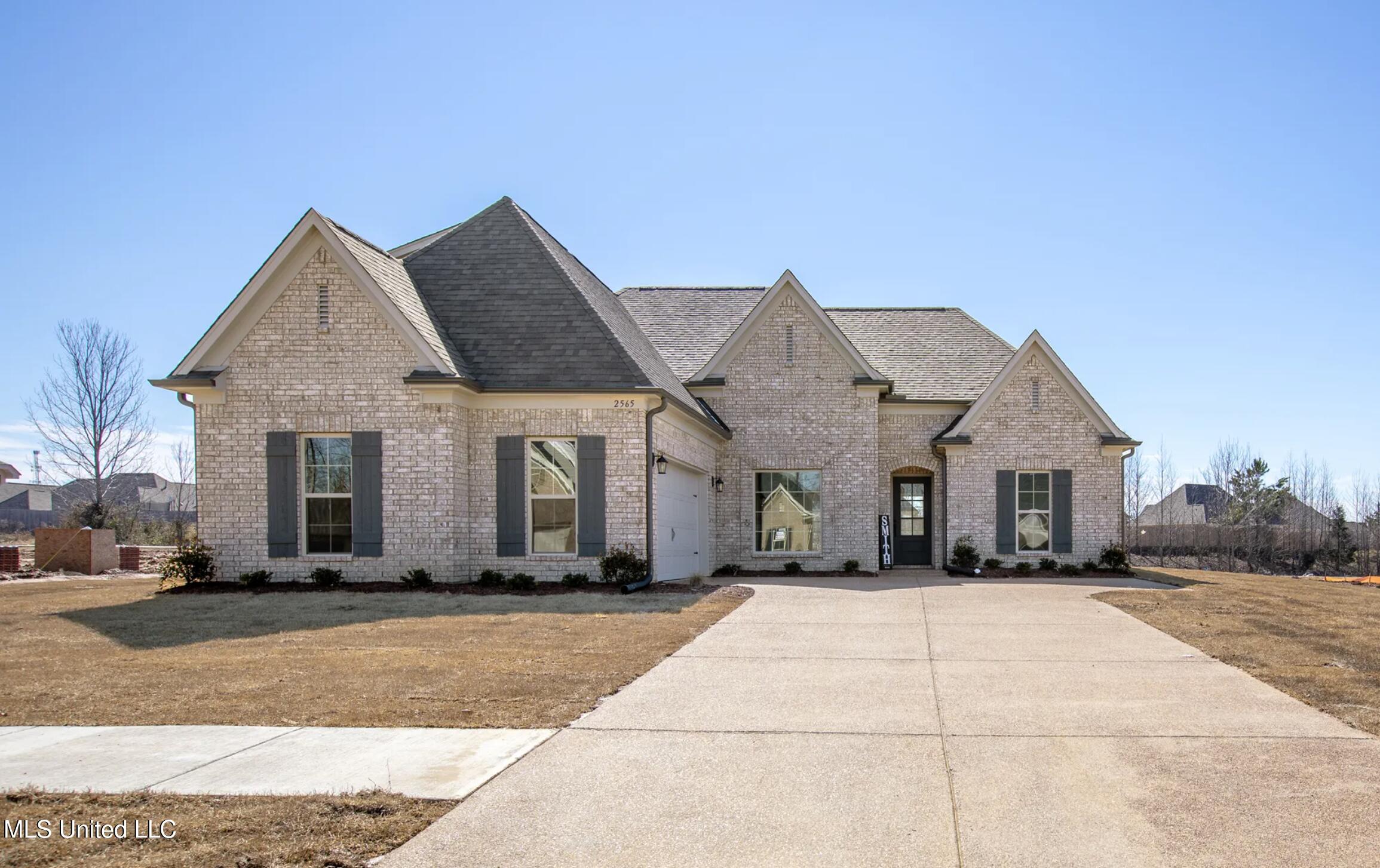 3772 Roland Drive, Southaven, Mississippi image 1