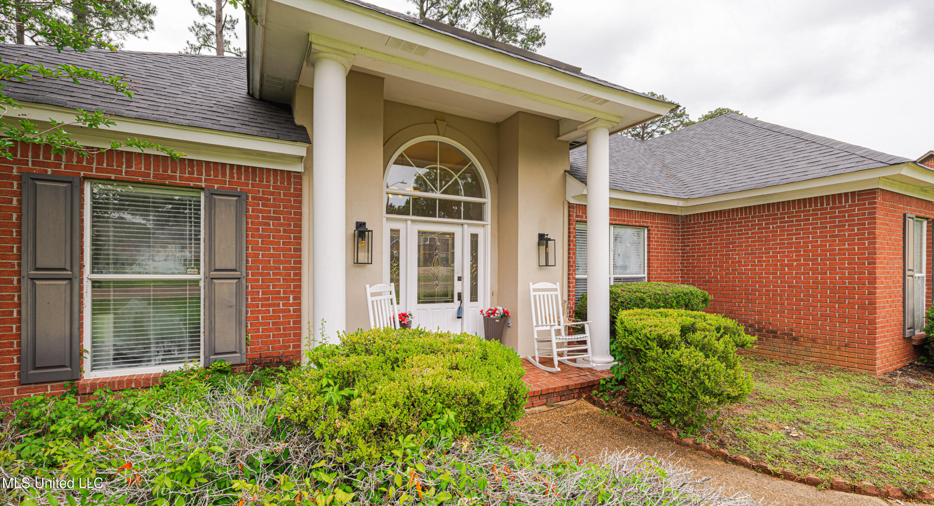 214 Deerfield Club Drive, Canton, Mississippi image 6