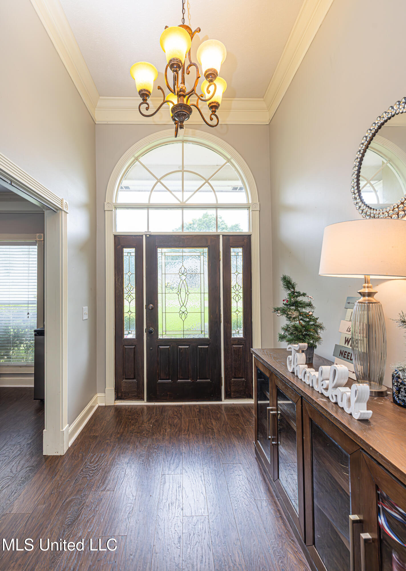 214 Deerfield Club Drive, Canton, Mississippi image 8
