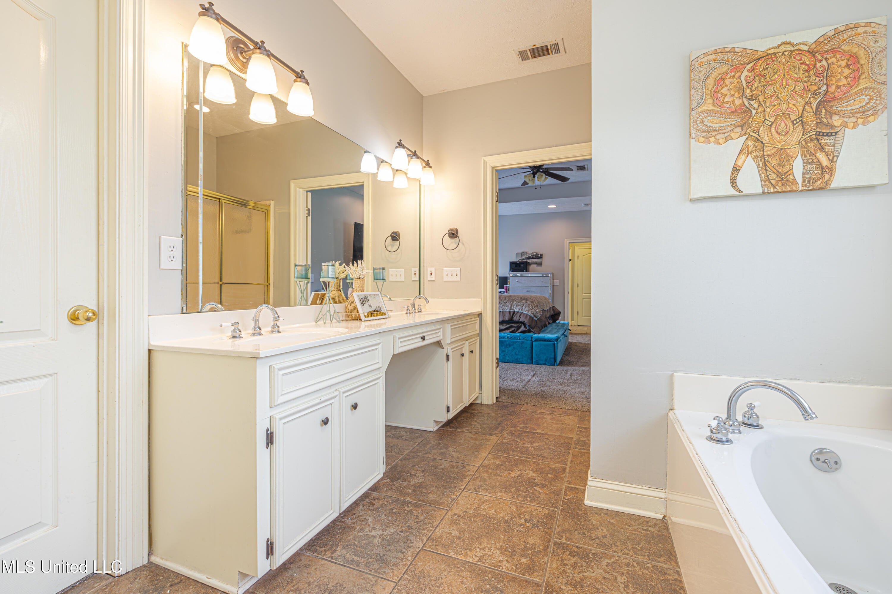 214 Deerfield Club Drive, Canton, Mississippi image 33
