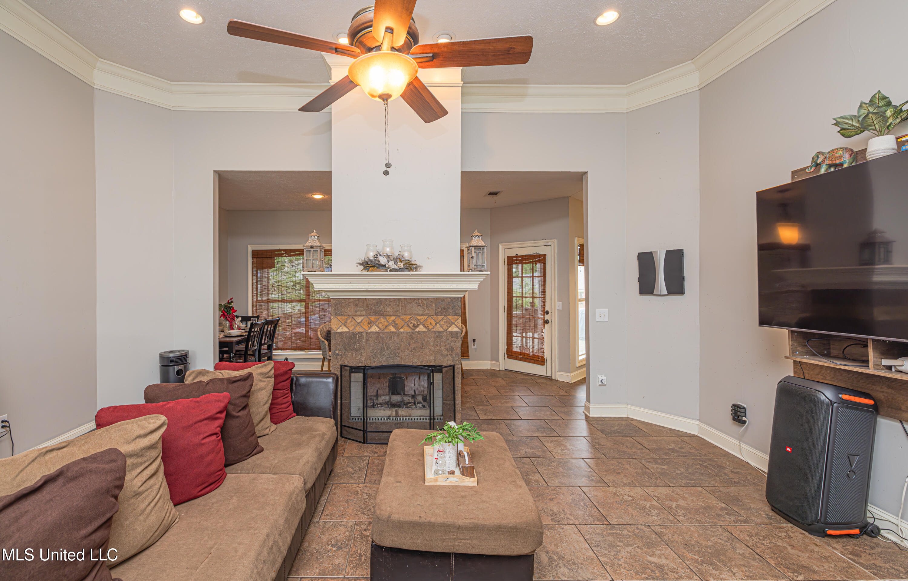 214 Deerfield Club Drive, Canton, Mississippi image 13