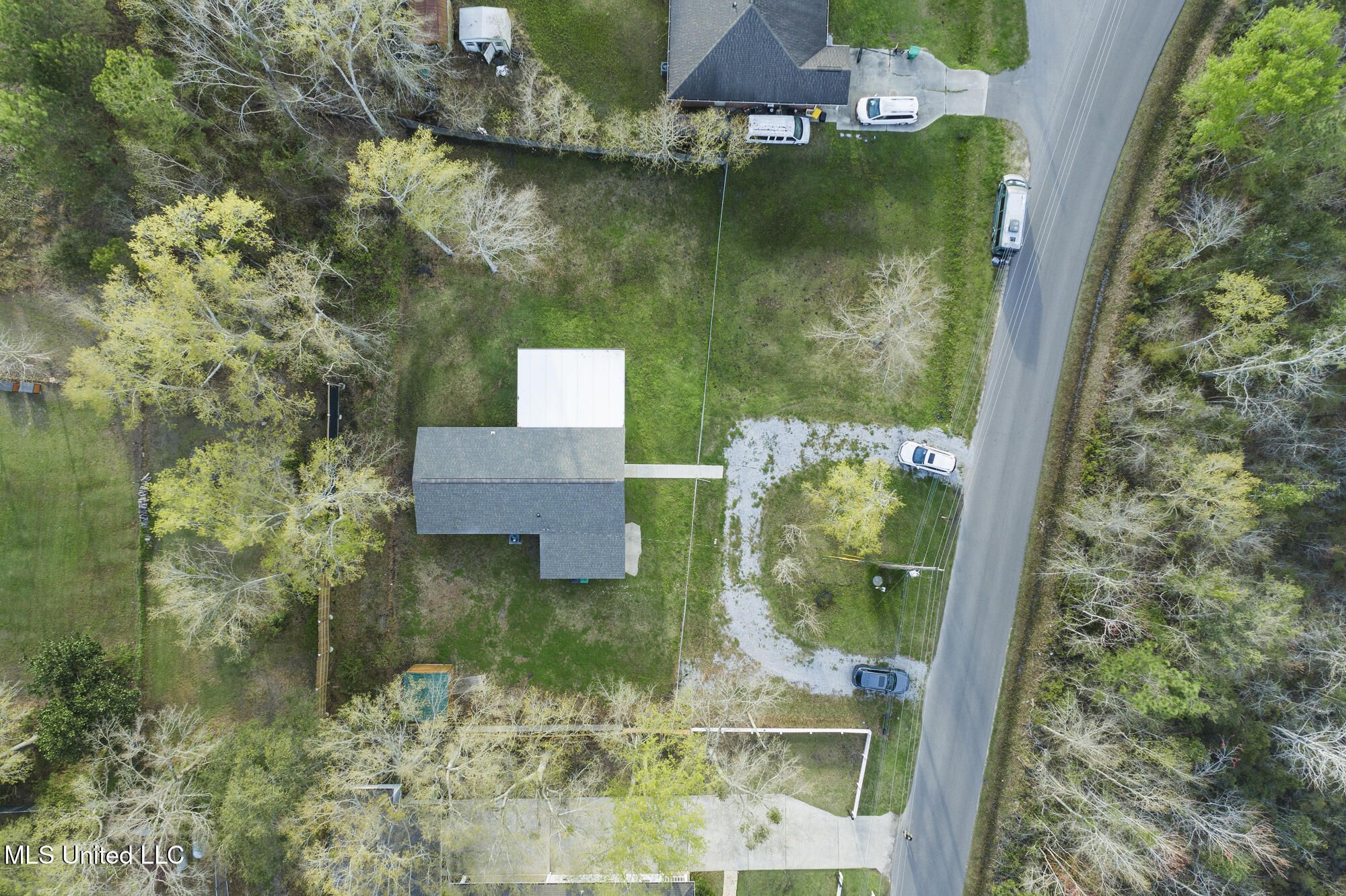 10085 Paradise Lane, Bay Saint Louis, Mississippi image 20