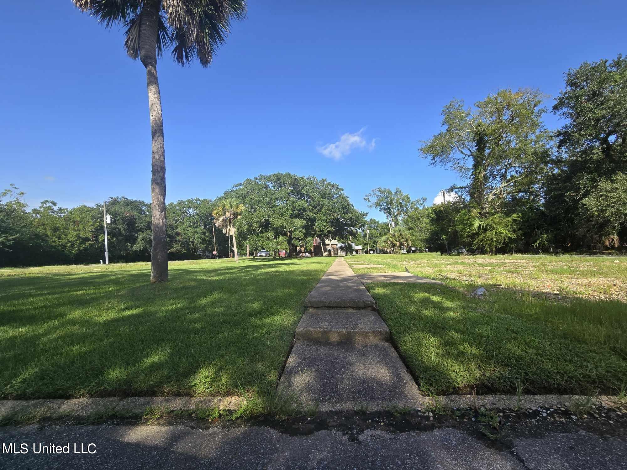 Cauley Lane, Pascagoula, Mississippi image 1