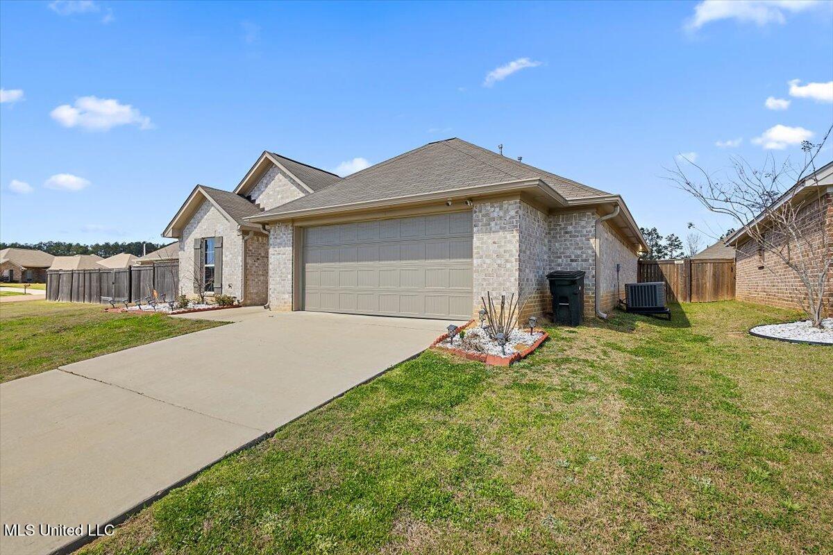 1503 Arcadia Lane, Brandon, Mississippi image 3