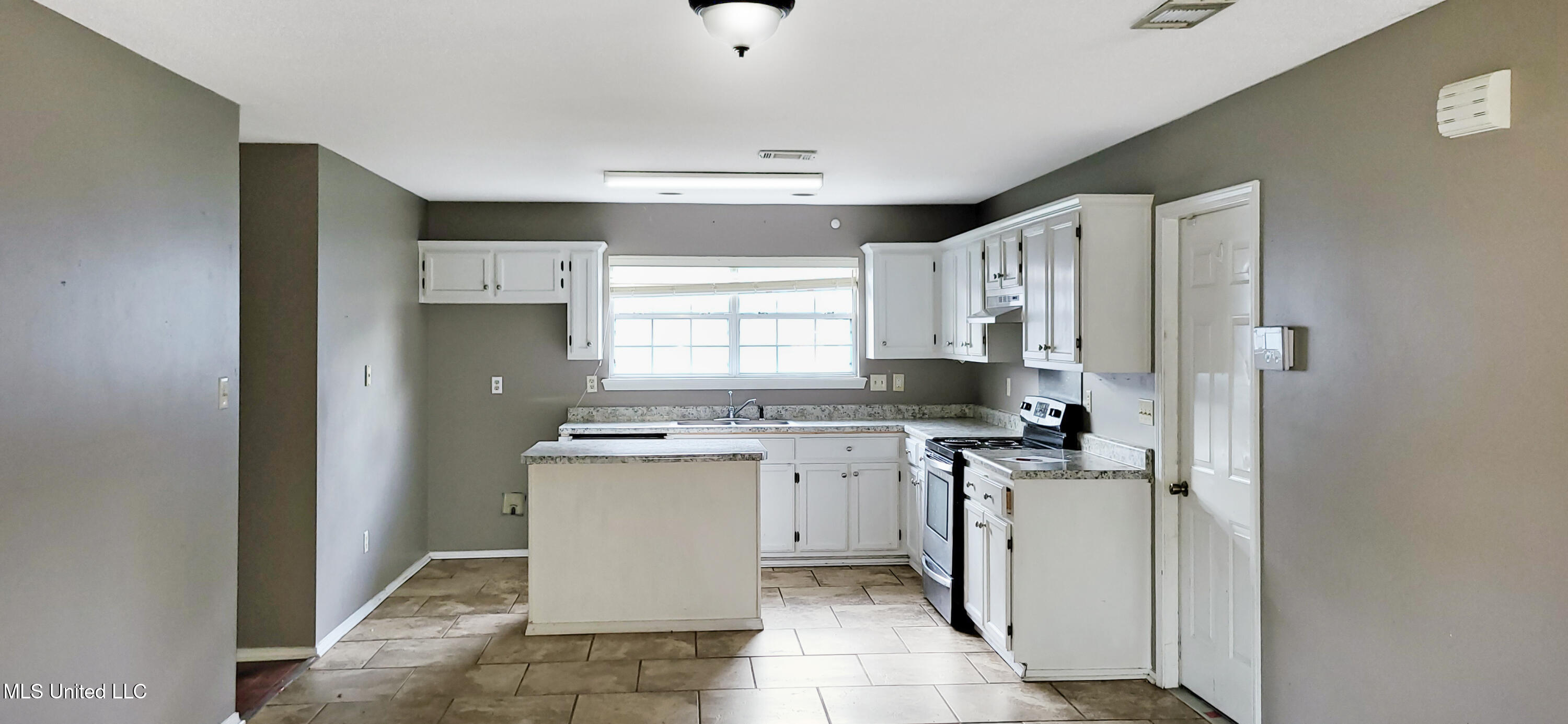 15031 Sagewood Street, Gulfport, Mississippi image 3