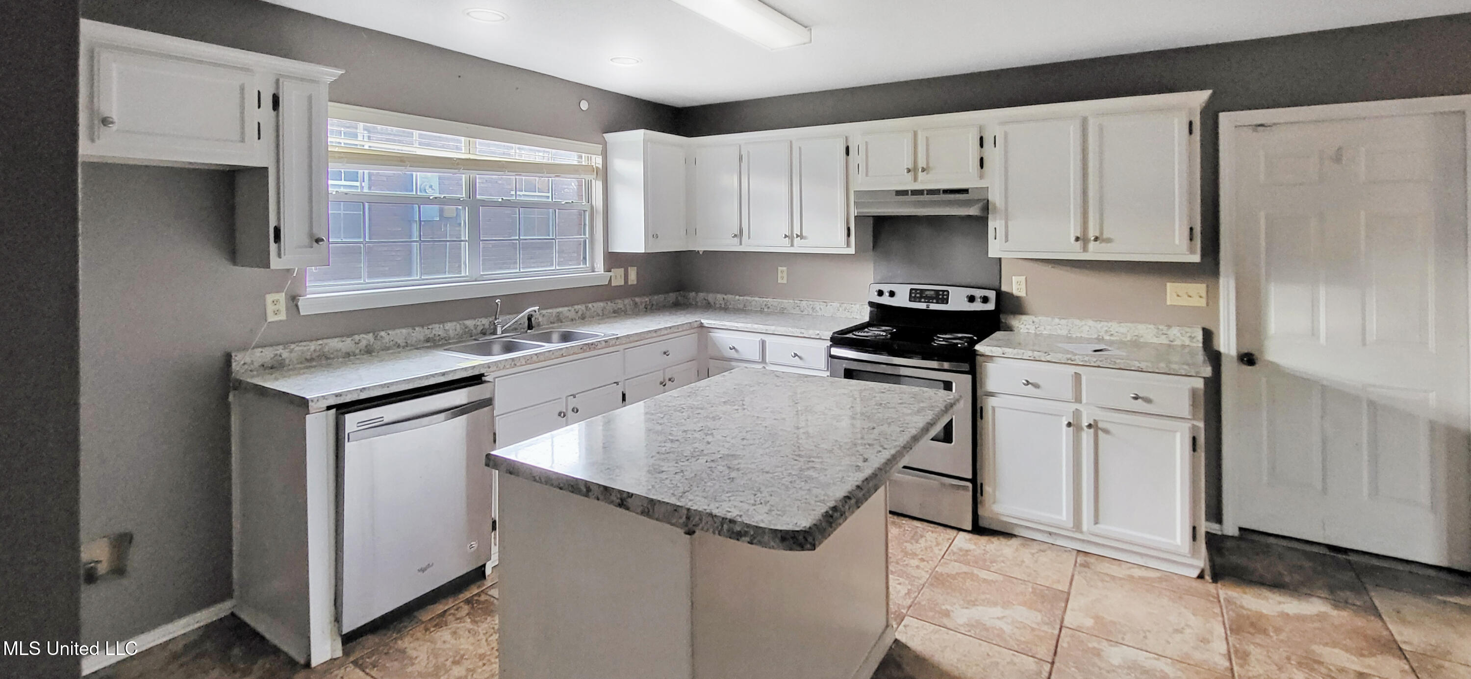 15031 Sagewood Street, Gulfport, Mississippi image 4