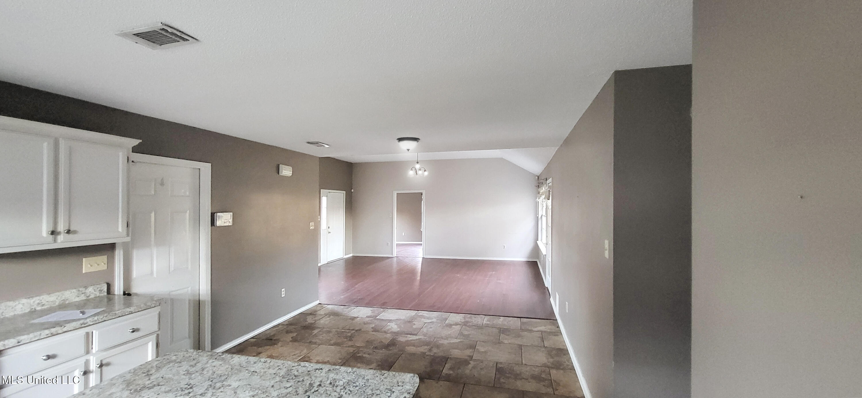 15031 Sagewood Street, Gulfport, Mississippi image 5