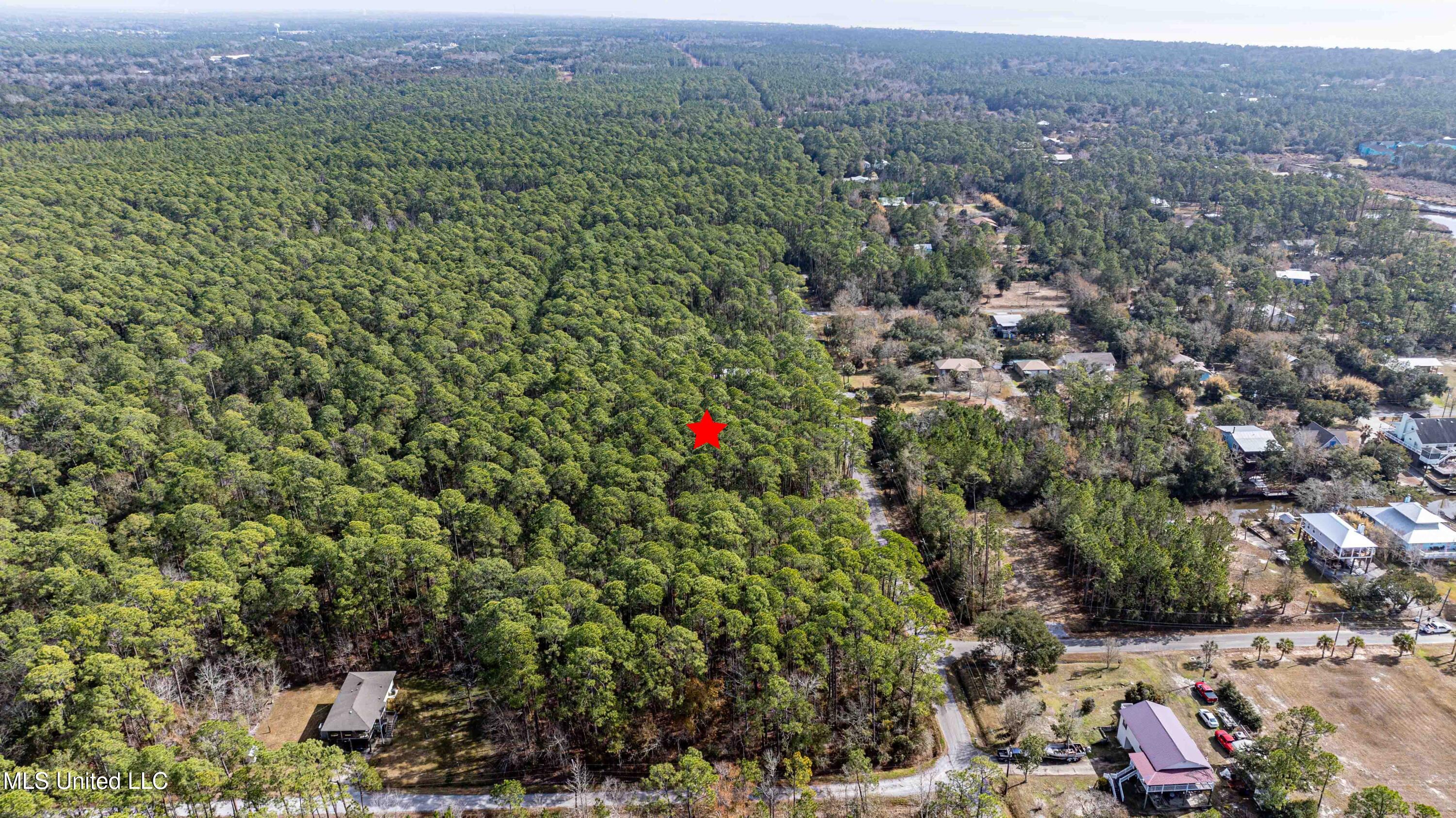 Allen Drive, Pass Christian, Mississippi image 12