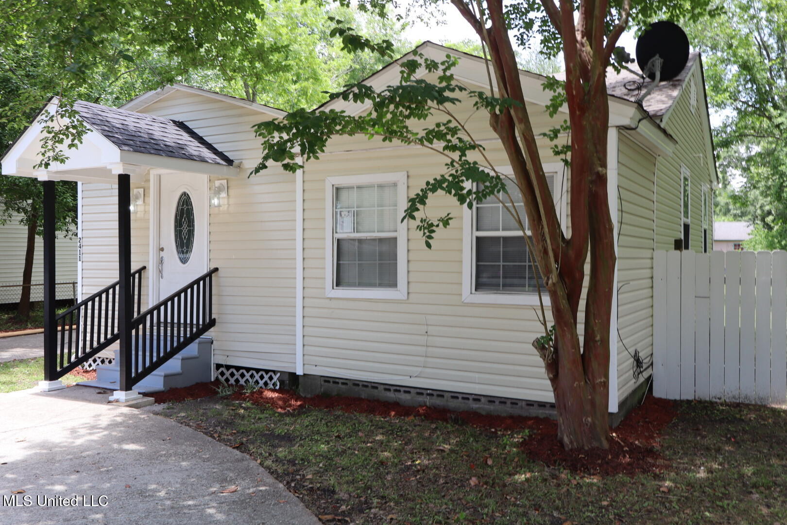 2411 14 Street, Pascagoula, Mississippi image 8