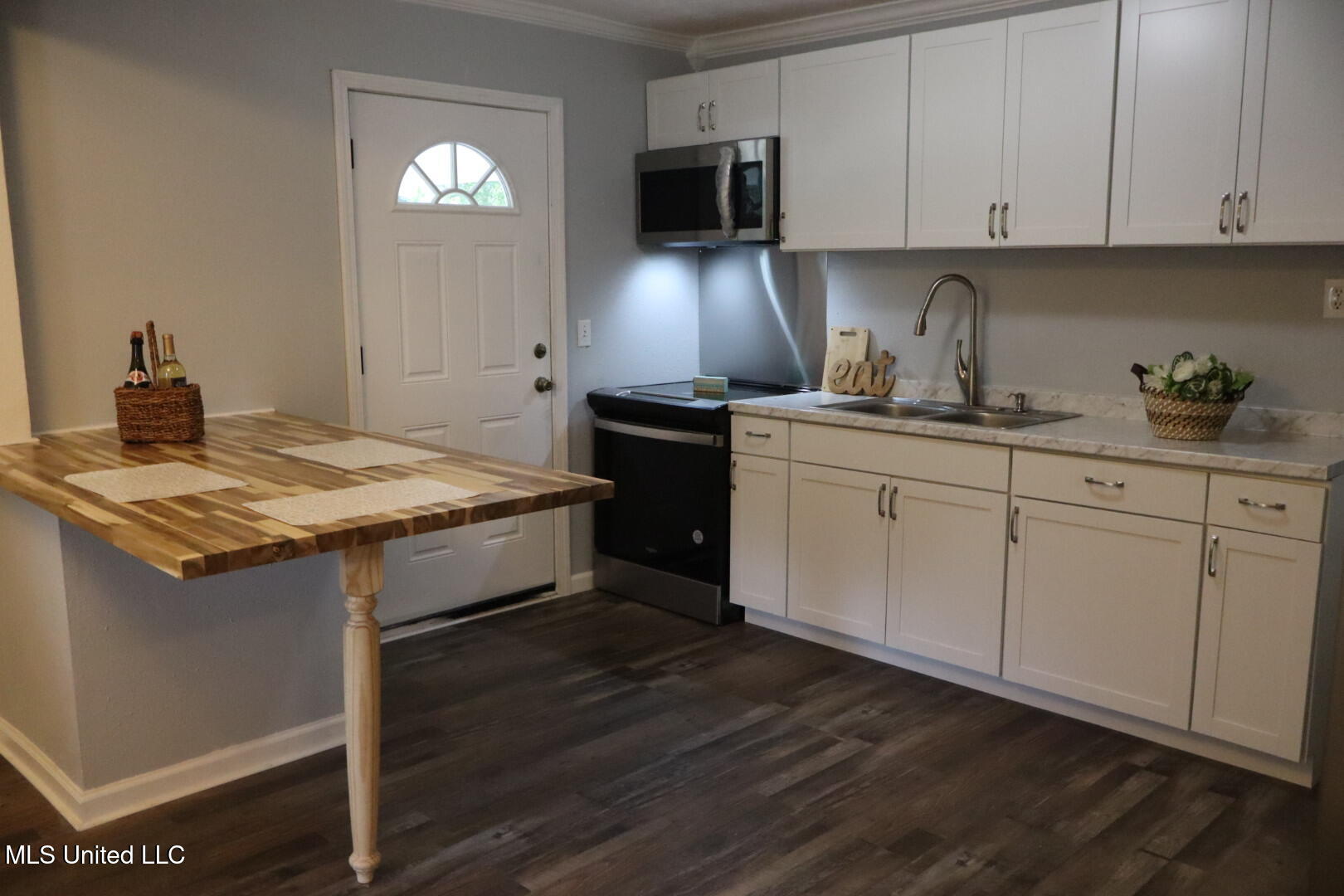 2411 14 Street, Pascagoula, Mississippi image 33