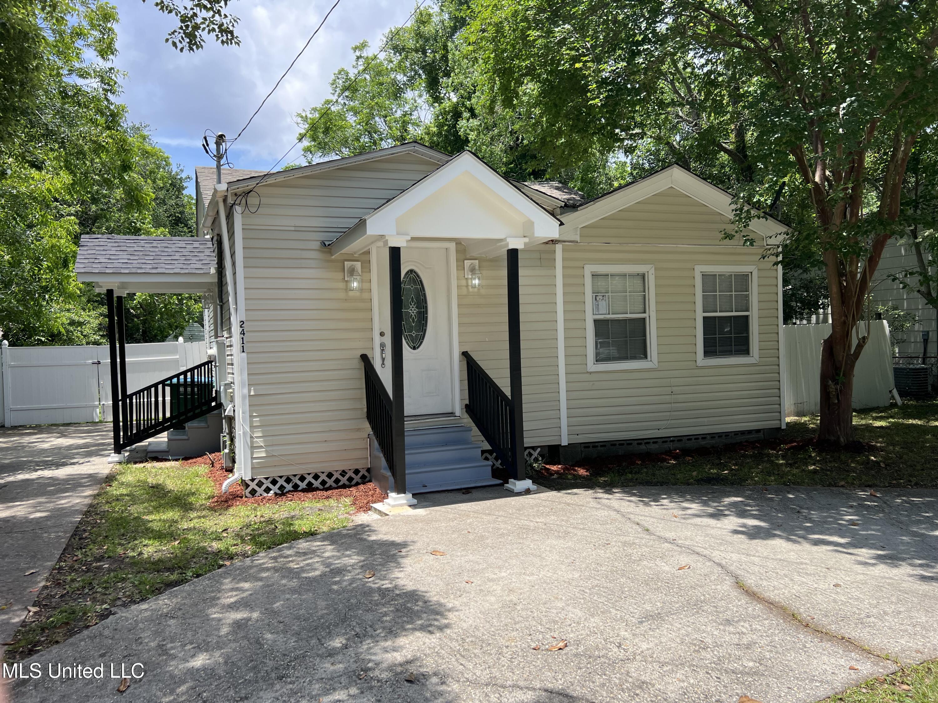 2411 14 Street, Pascagoula, Mississippi image 5