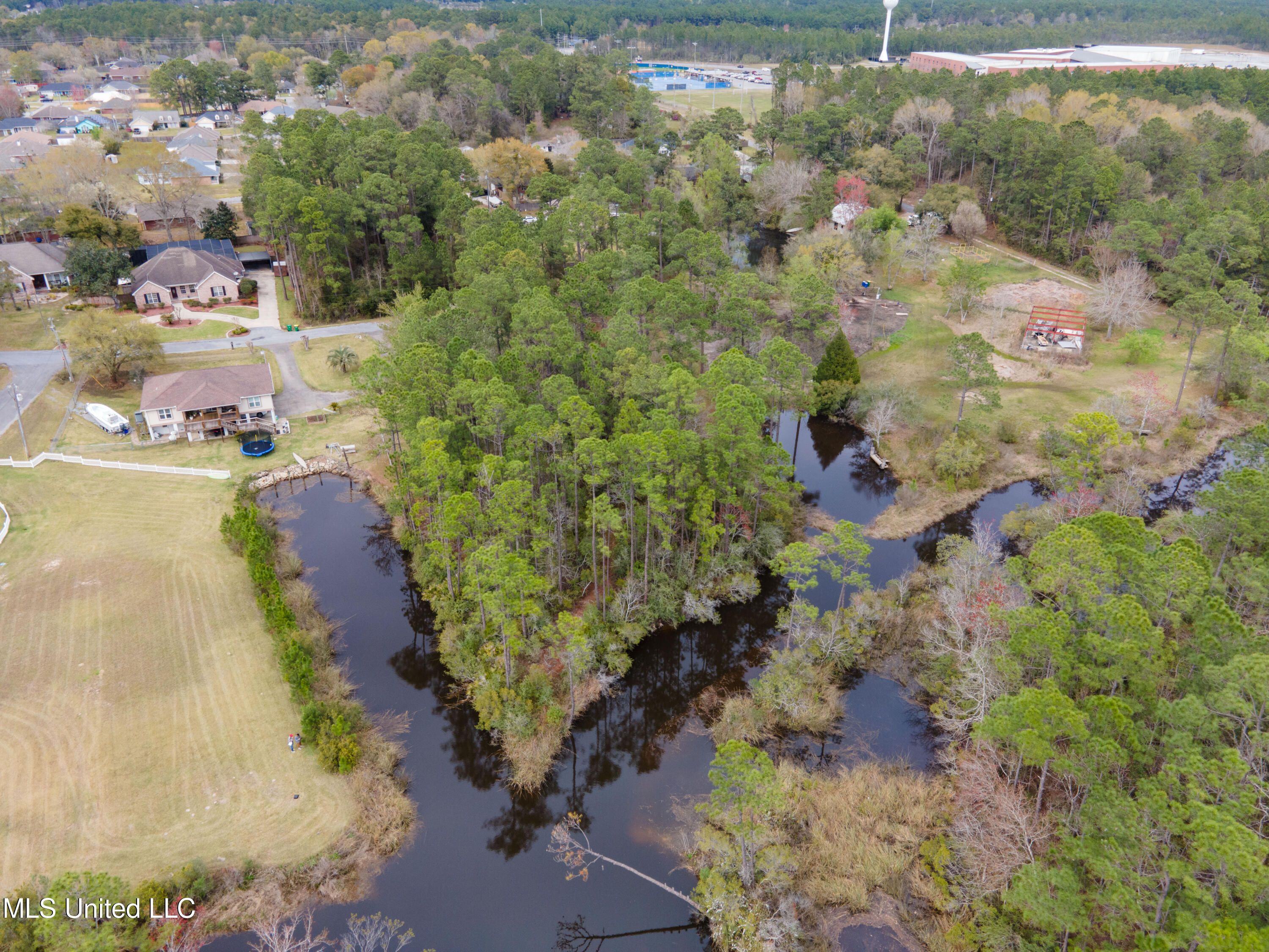 Lake Geneva Drive, Ocean Springs, Mississippi image 1