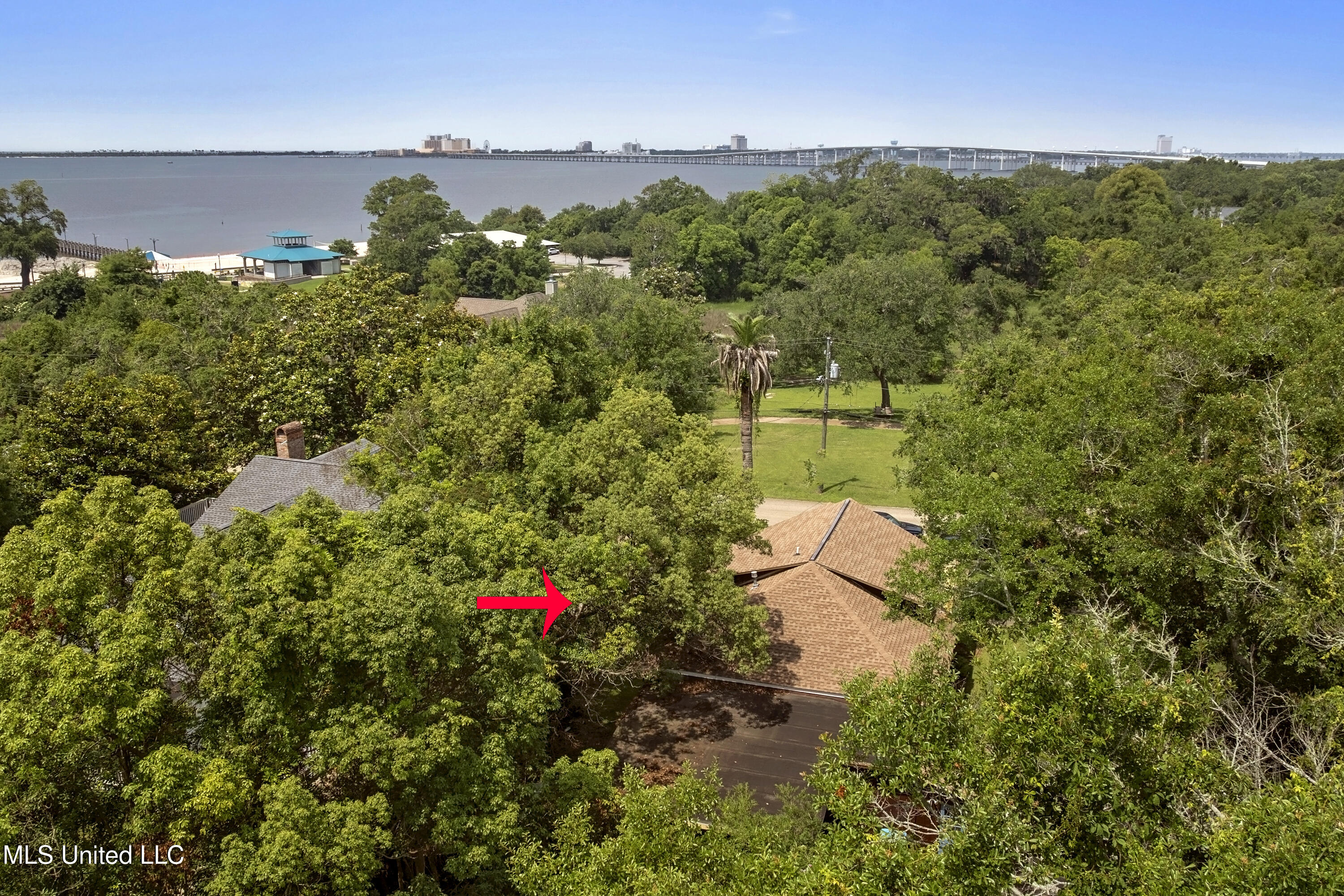 208 Washington Avenue, Ocean Springs, Mississippi image 3