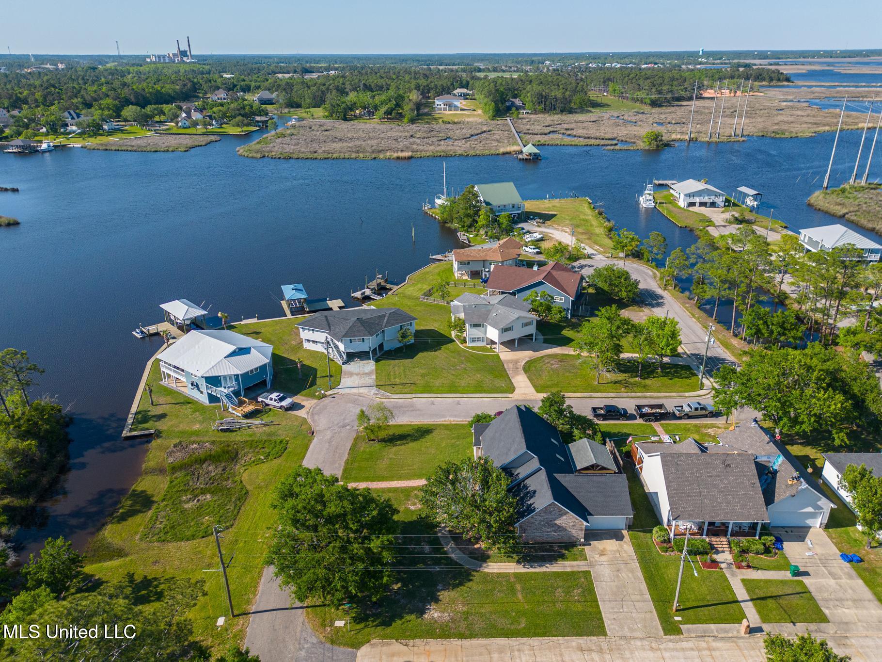 1296 John Evans Drive, Gulfport, Mississippi image 2