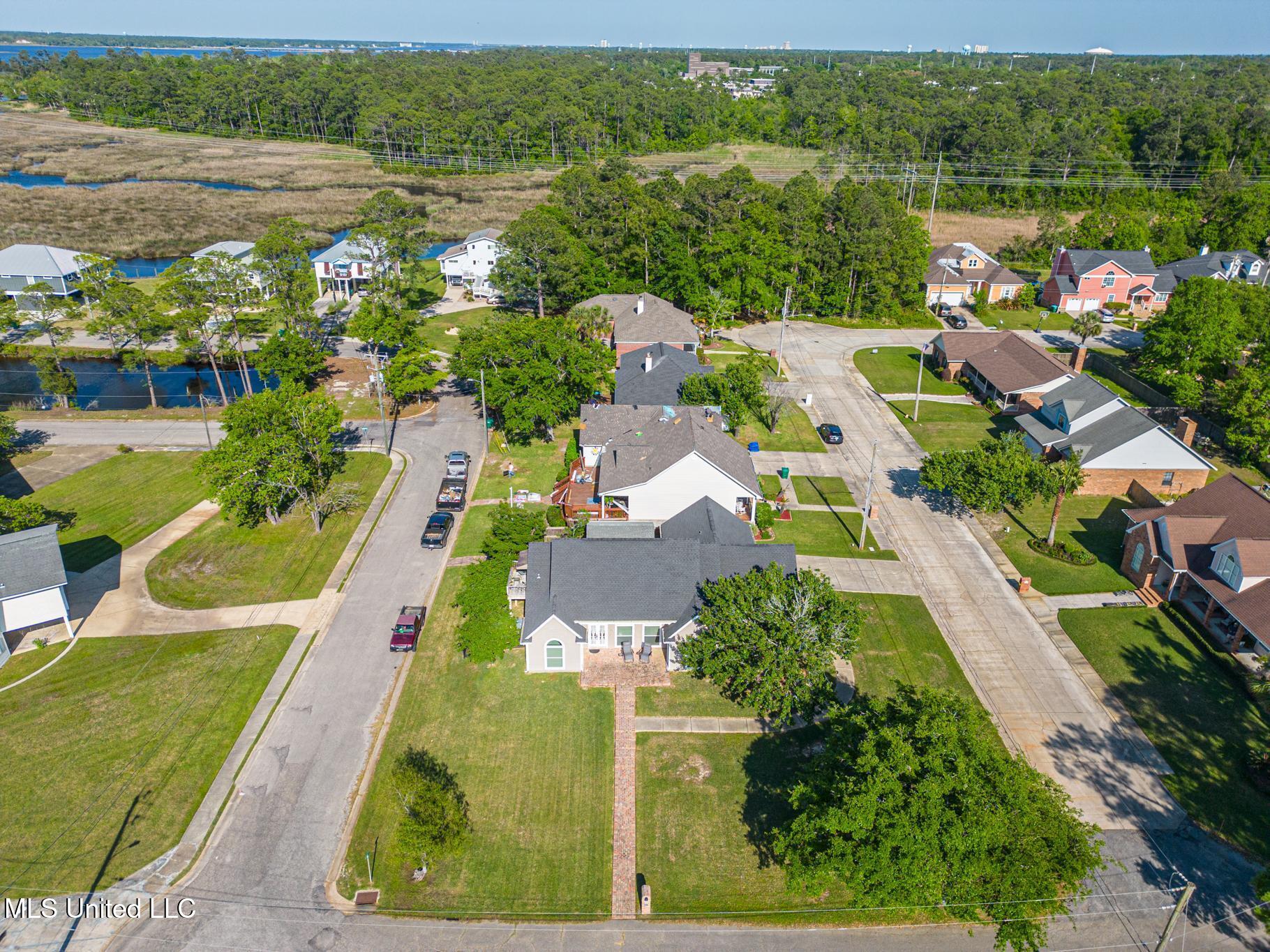 1296 John Evans Drive, Gulfport, Mississippi image 29