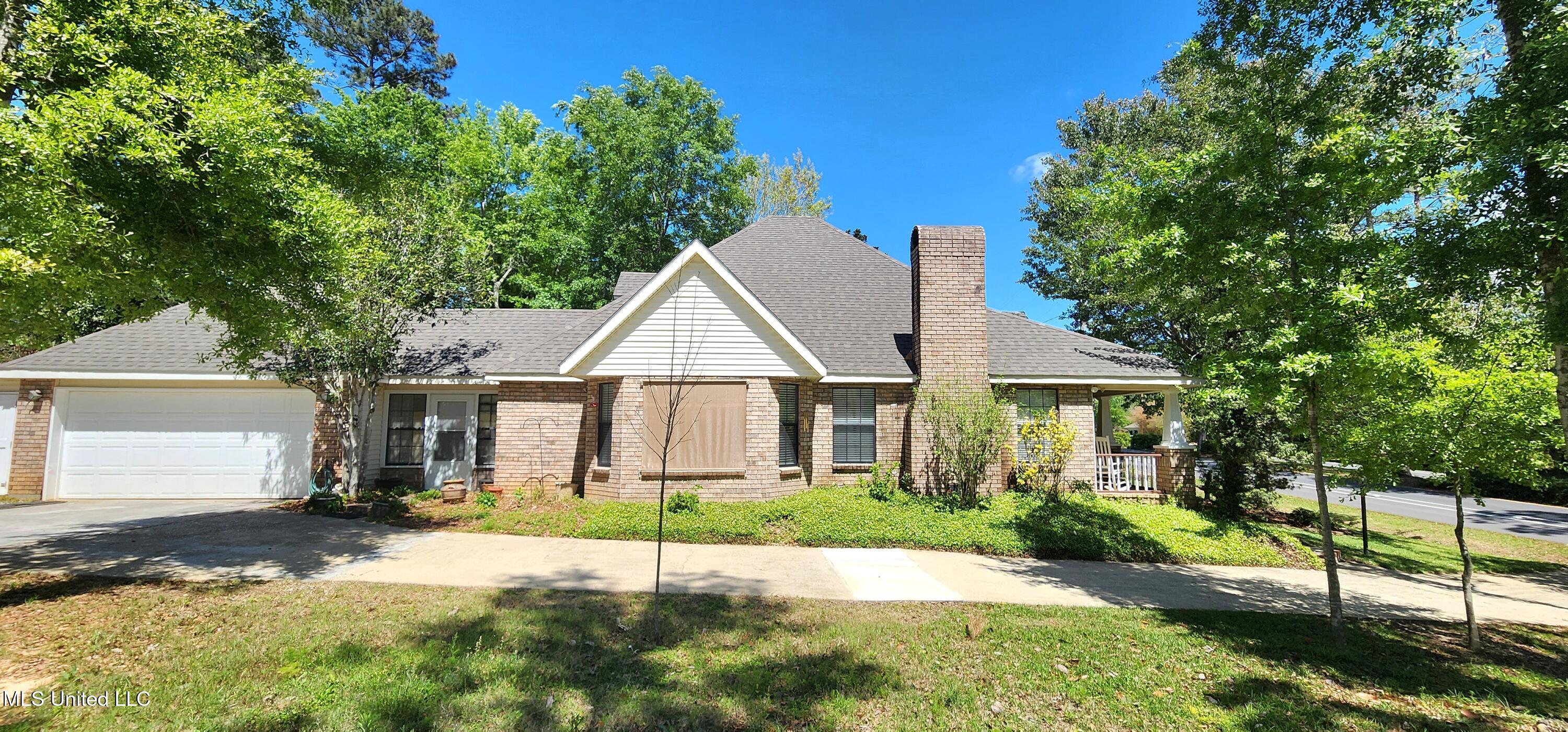 96498 W Diamondhead Drive, Diamondhead, Mississippi image 6