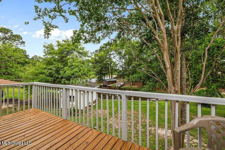 310 E Lakeshore Drive, Carriere, Mississippi image 21
