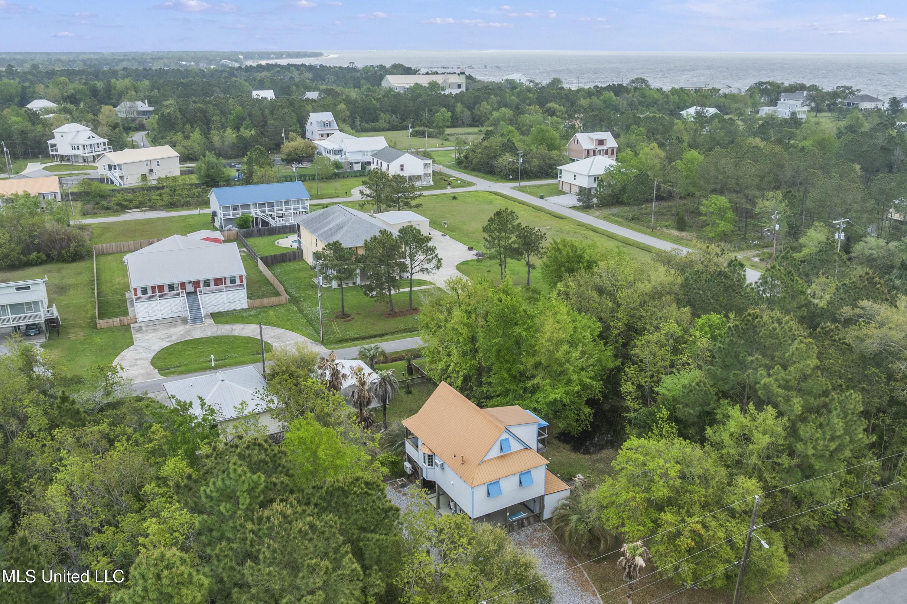 202 Surf Street, Waveland, Mississippi image 1