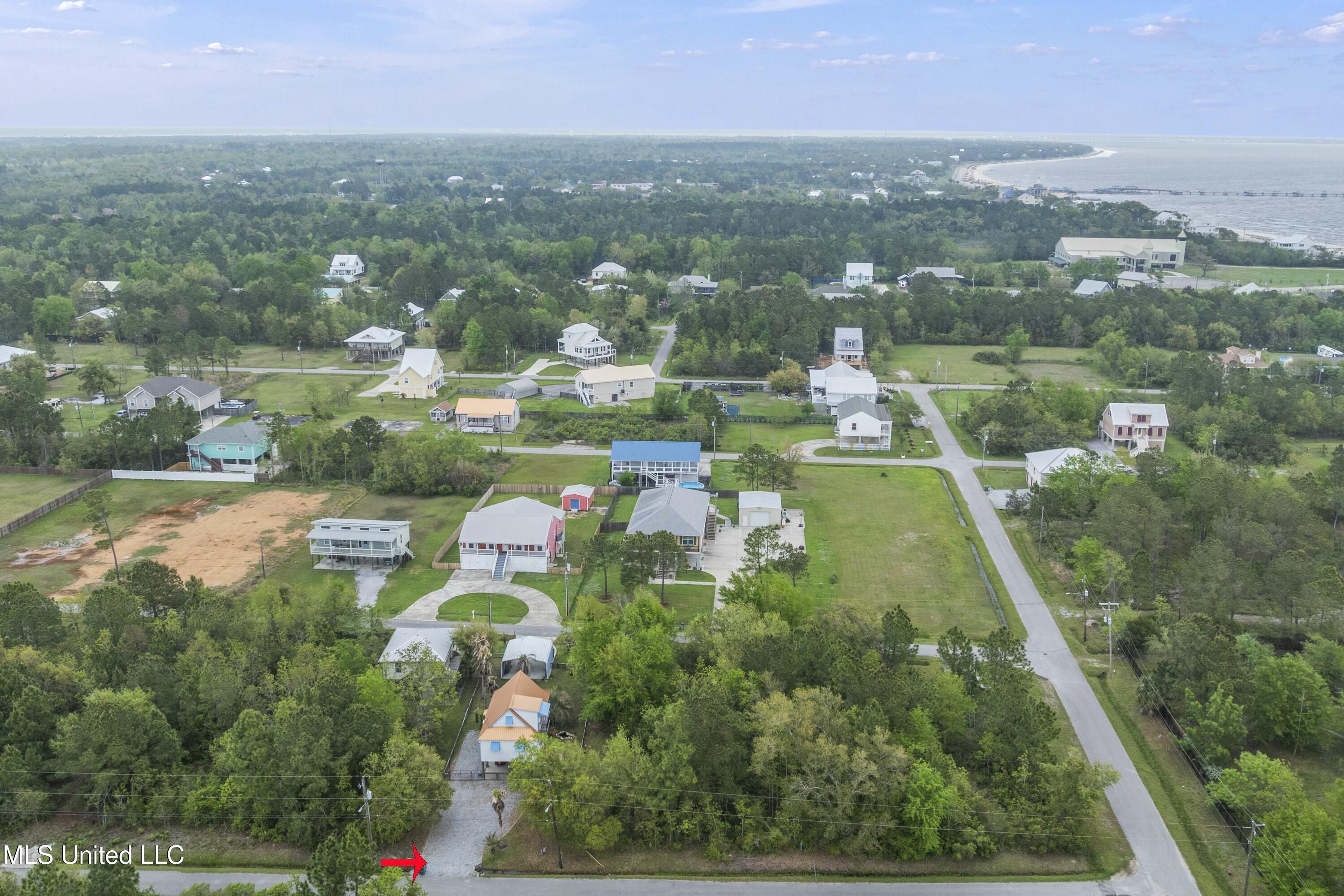 202 Surf Street, Waveland, Mississippi image 31