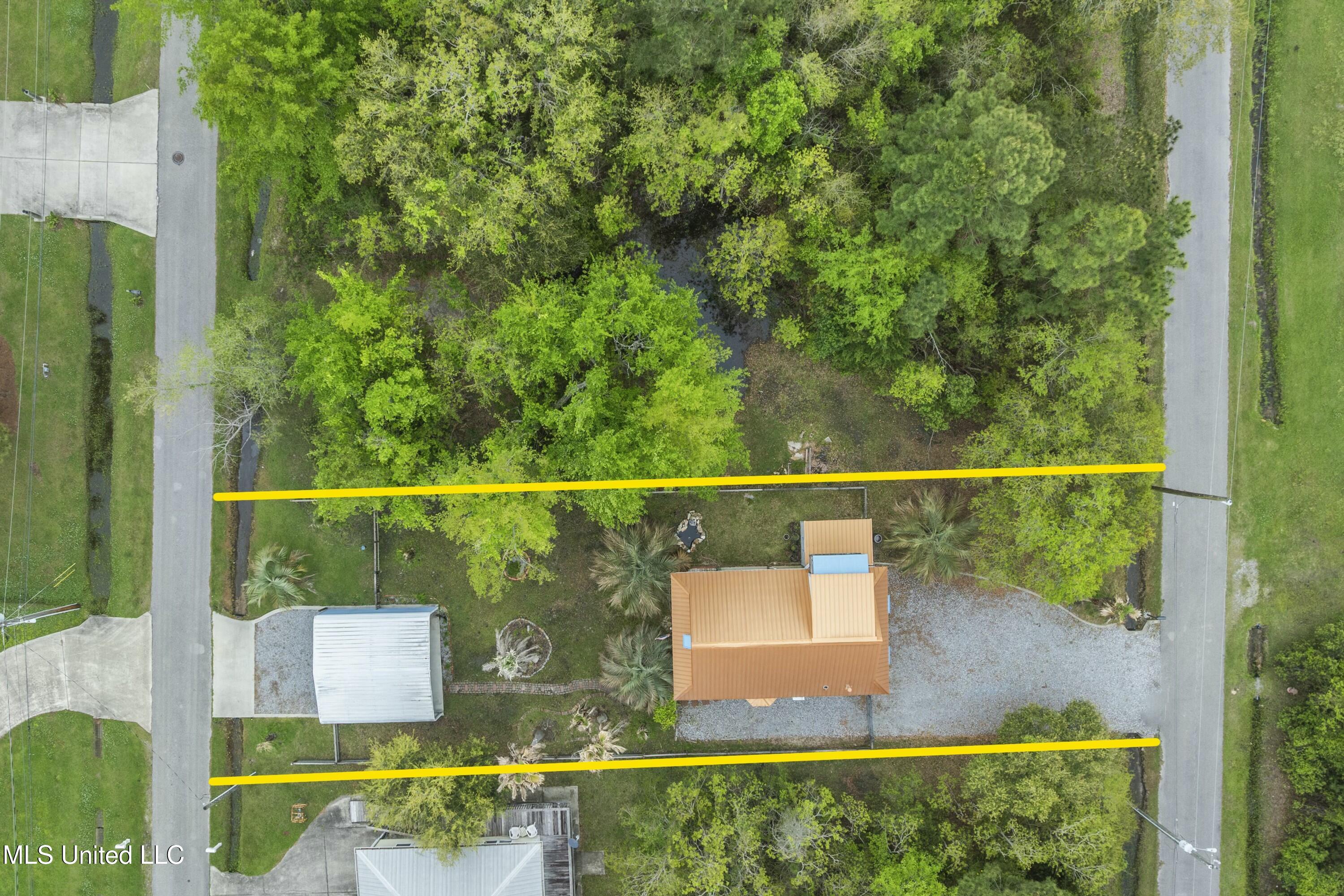 202 Surf Street, Waveland, Mississippi image 28