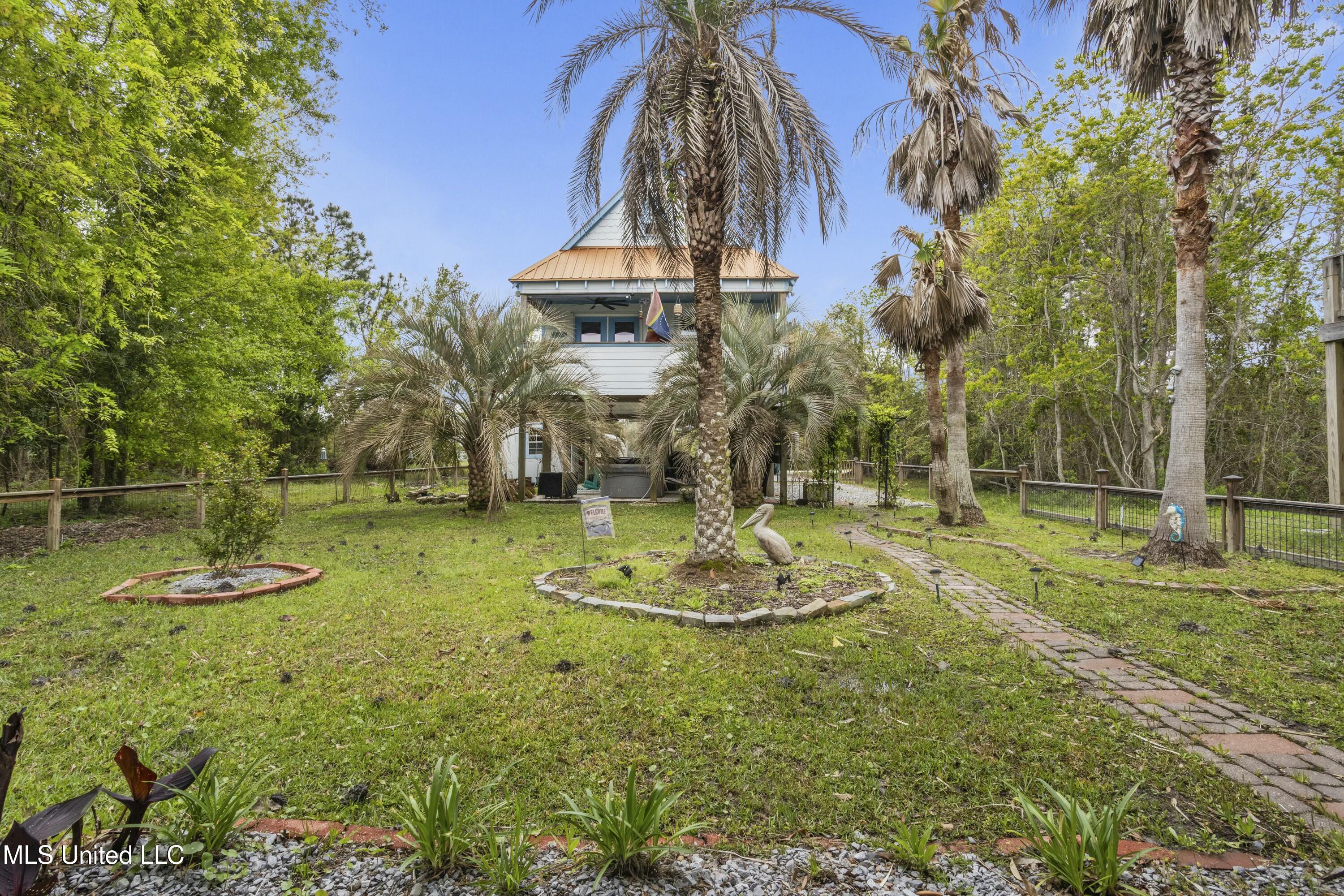 202 Surf Street, Waveland, Mississippi image 23