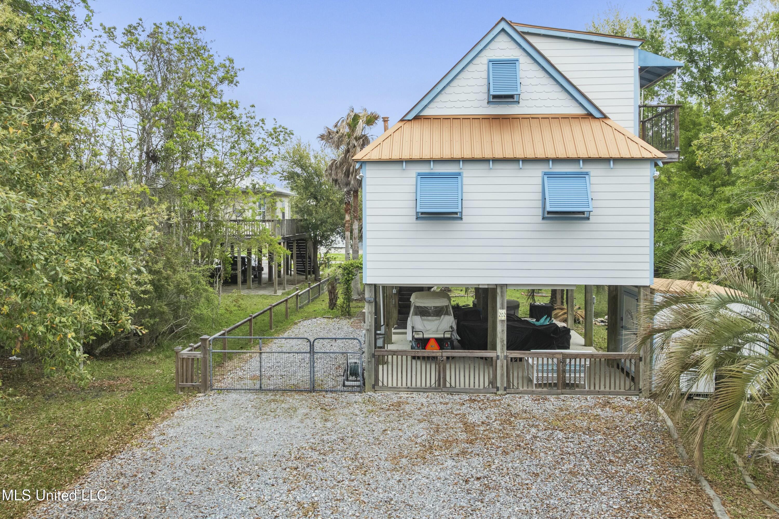 202 Surf Street, Waveland, Mississippi image 24