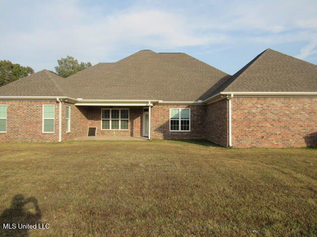 4741 W Sandidge Road, Olive Branch, Mississippi image 2