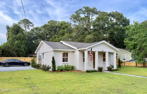 Homes For Sale - 1803 Parsley Avenue<br/> Pascagoula, MS 39567