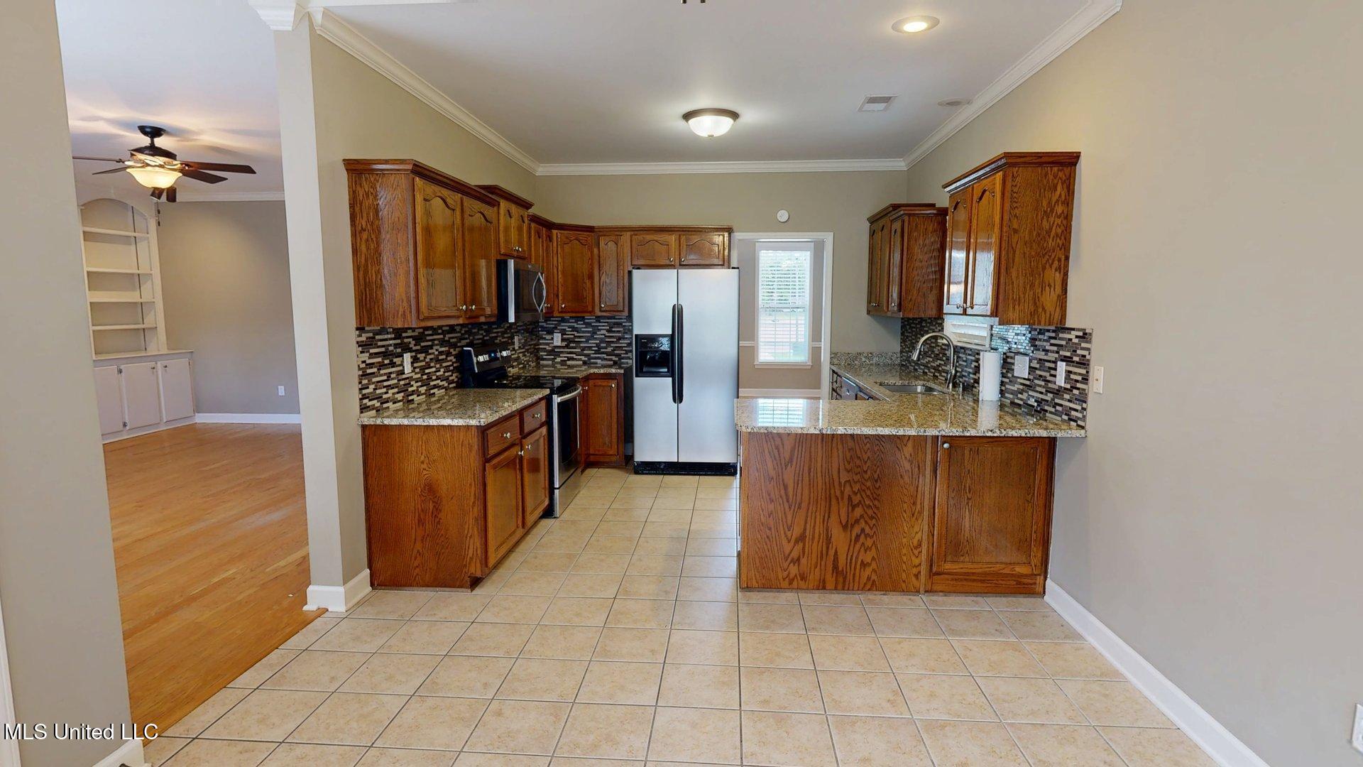7056 Apache Drive, Olive Branch, Mississippi image 14