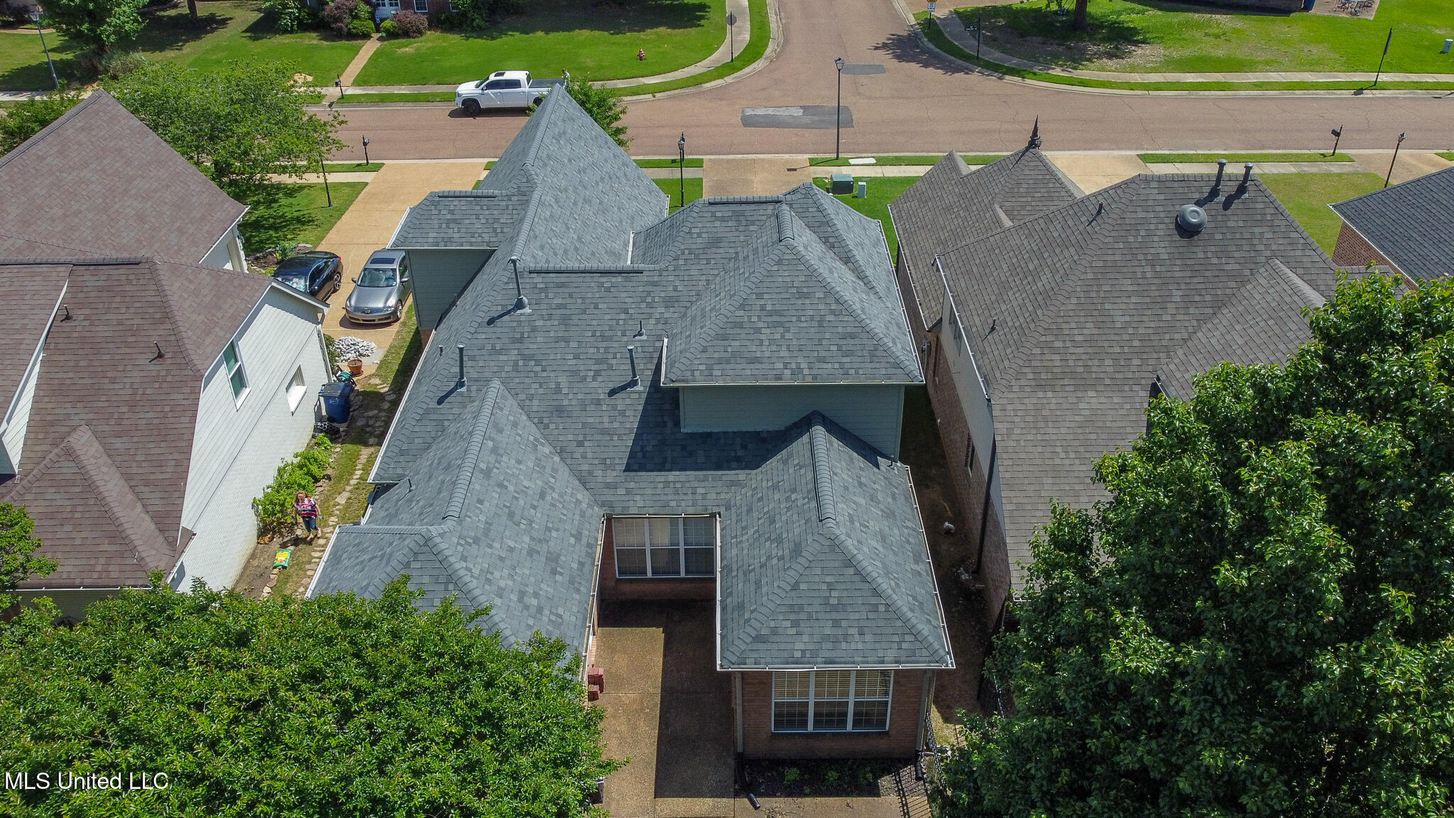 7056 Apache Drive, Olive Branch, Mississippi image 43