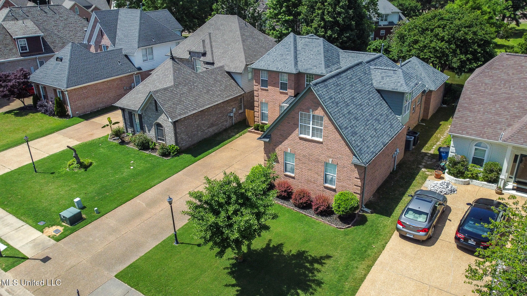 7056 Apache Drive, Olive Branch, Mississippi image 8