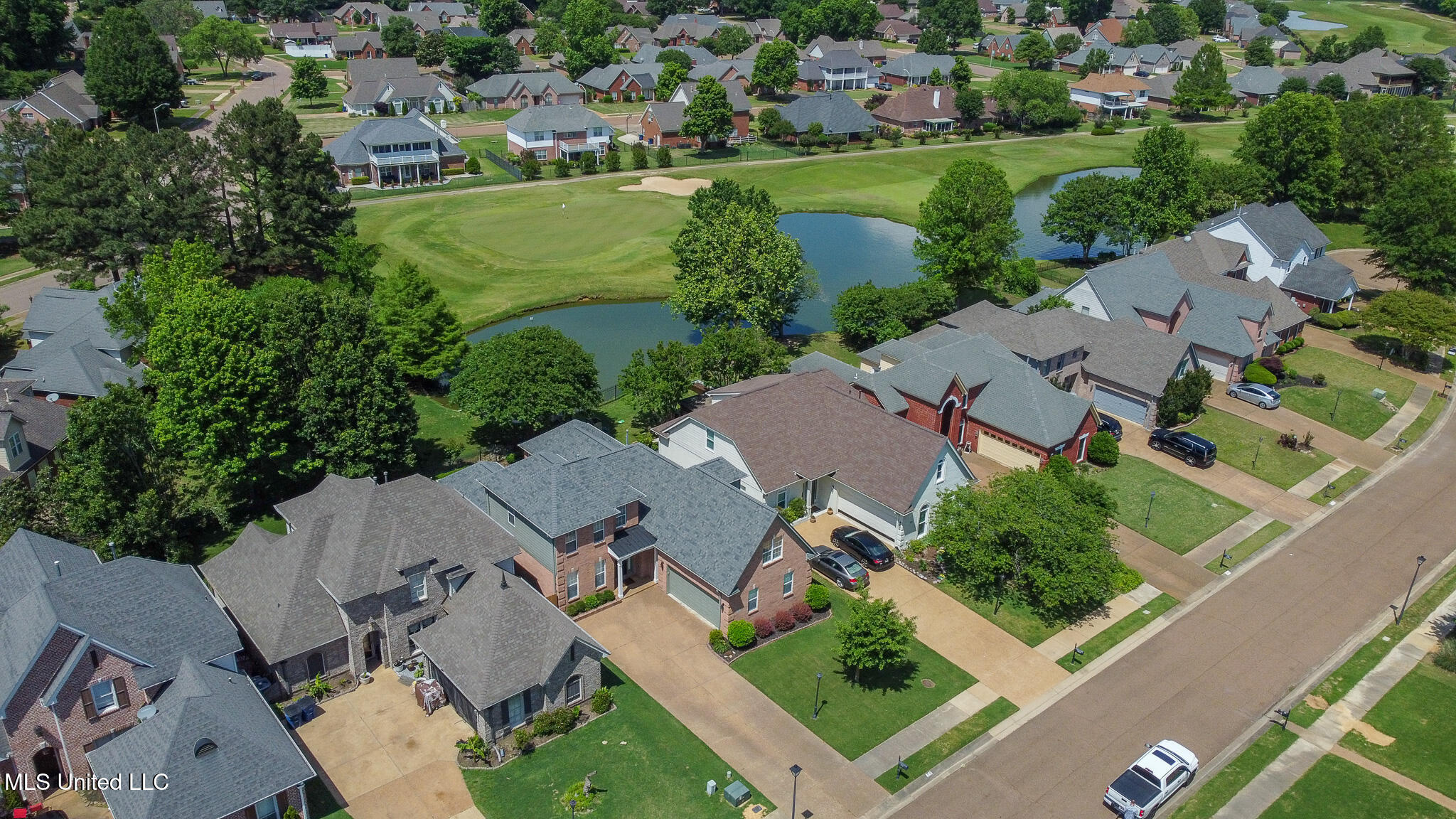 7056 Apache Drive, Olive Branch, Mississippi image 31