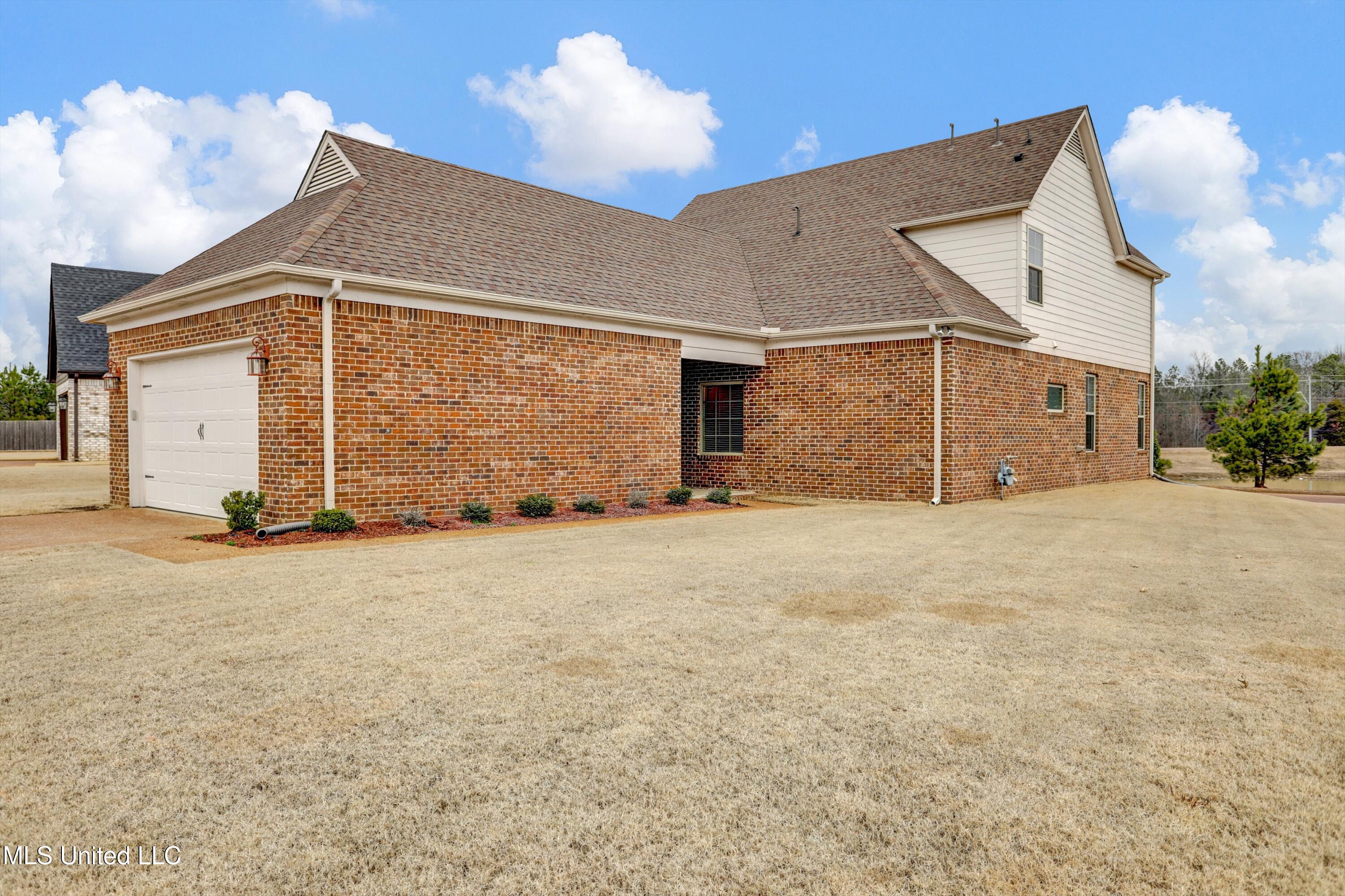 4913 W Margarette Circle, Olive Branch, Mississippi image 18