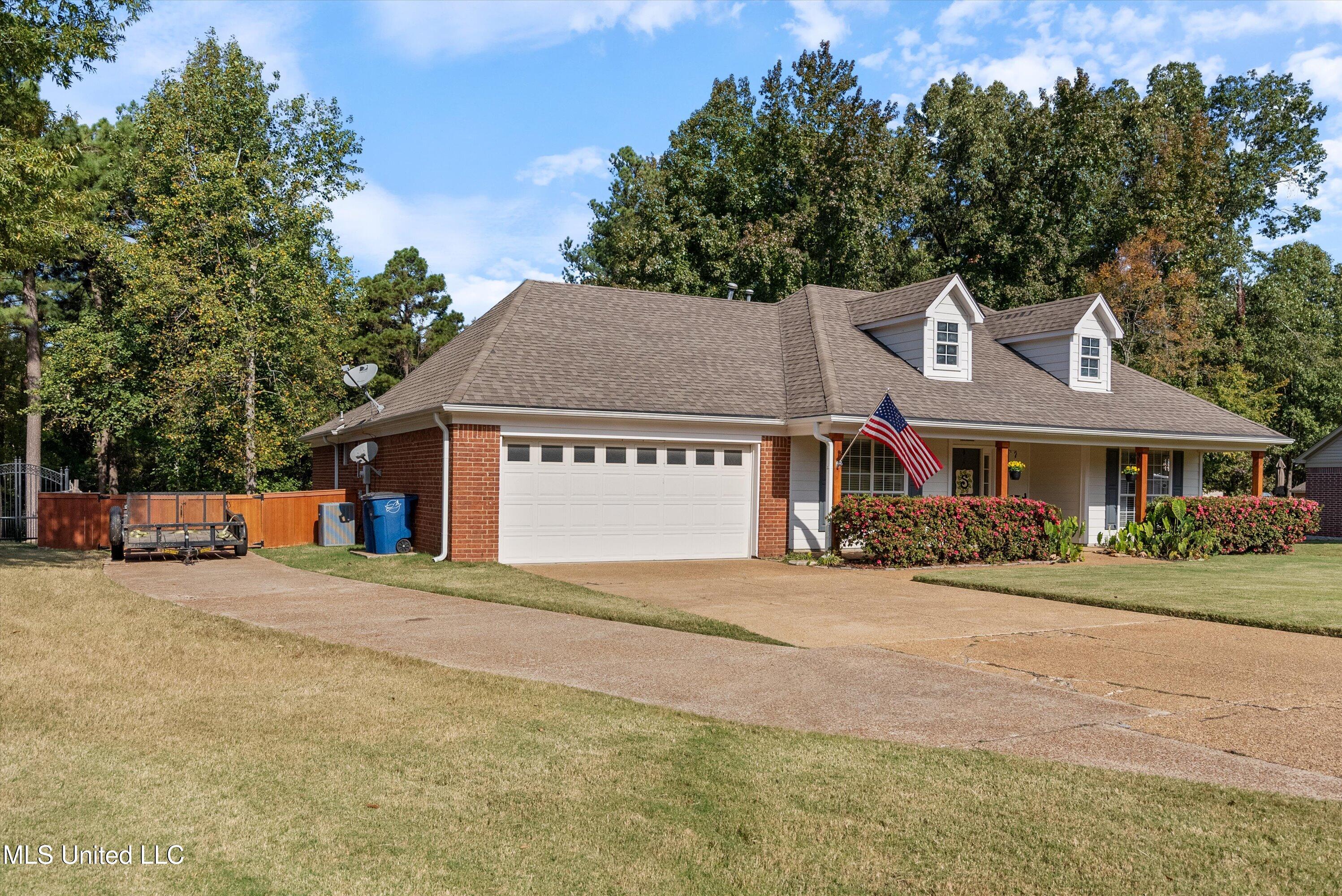 9948 Victor Drive, Olive Branch, Mississippi image 2