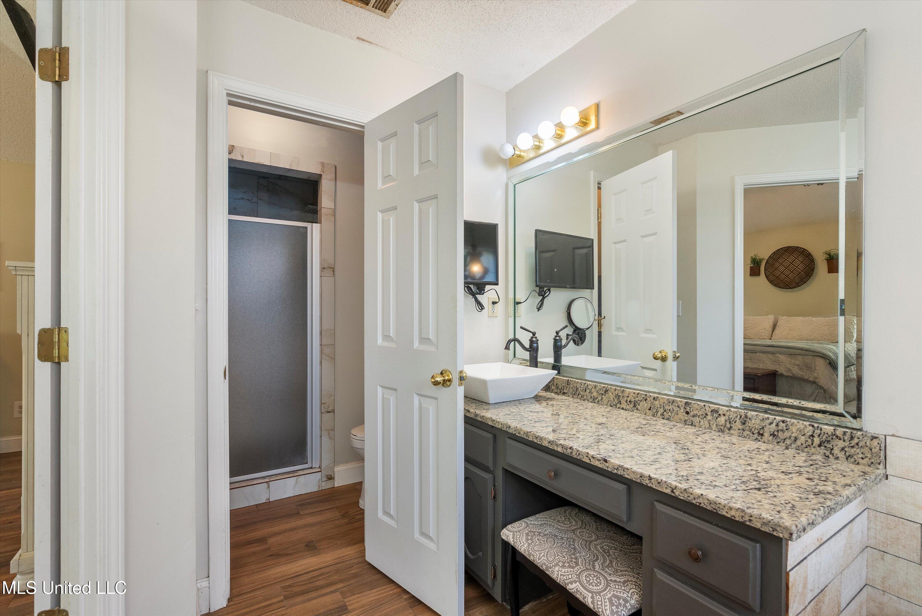 9948 Victor Drive, Olive Branch, Mississippi image 20