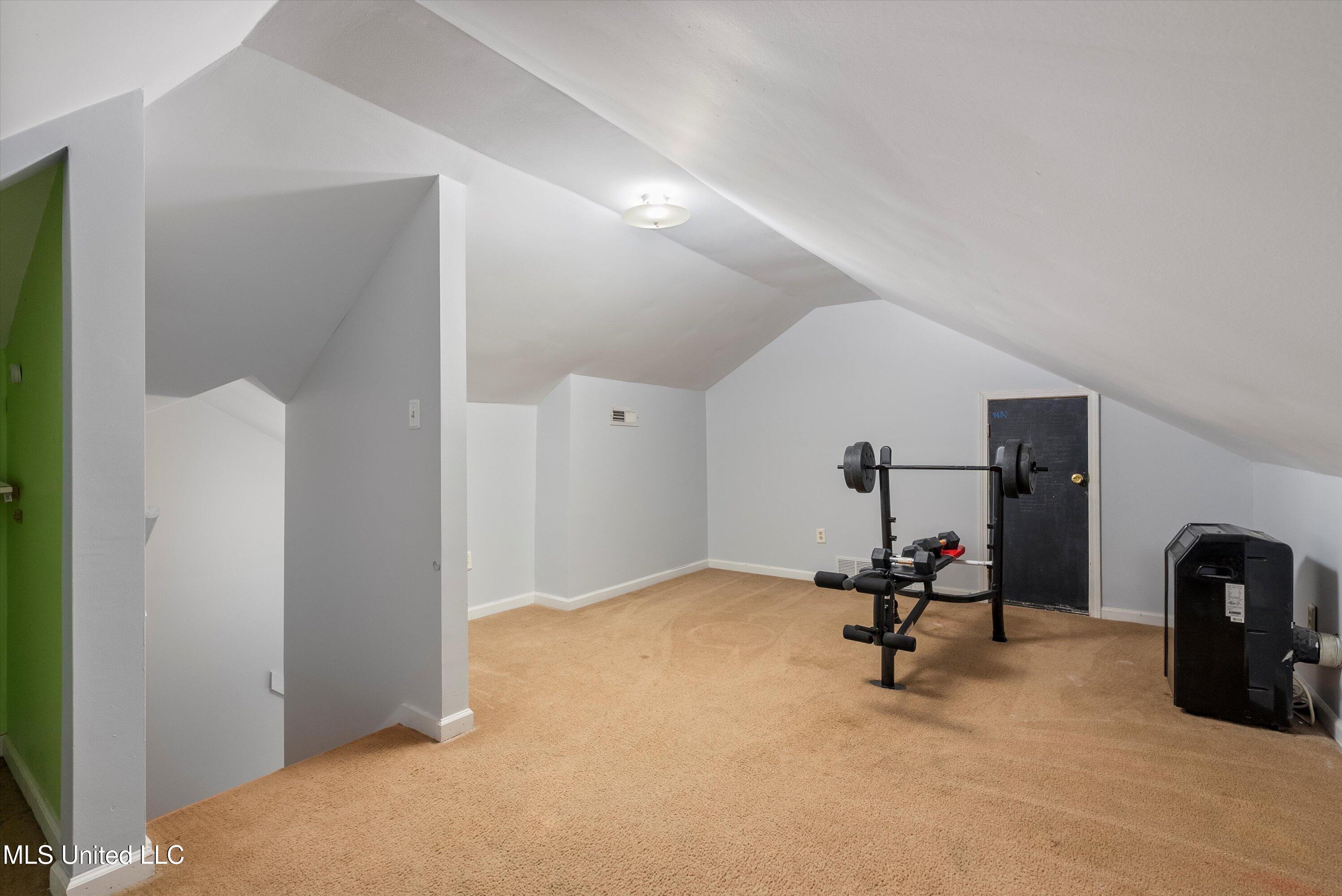 9948 Victor Drive, Olive Branch, Mississippi image 26