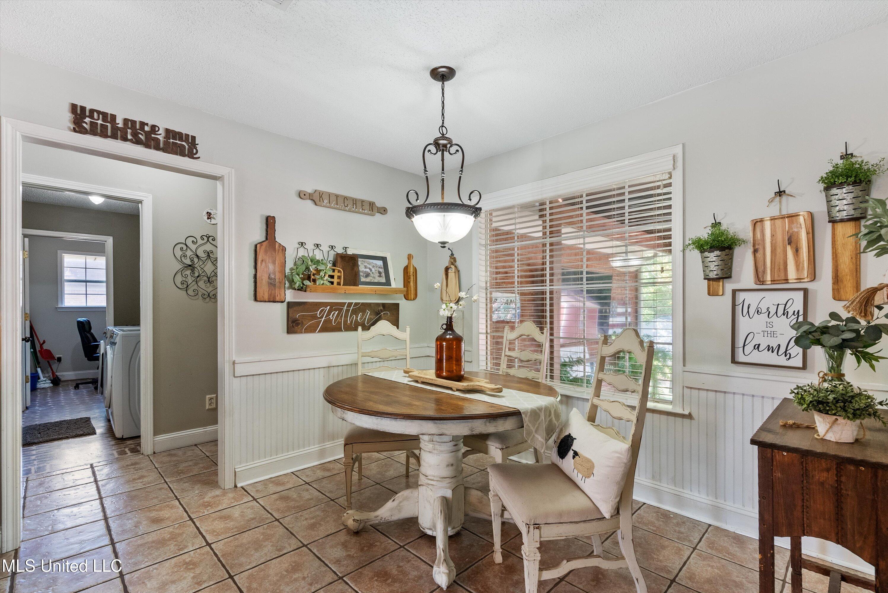 9948 Victor Drive, Olive Branch, Mississippi image 14