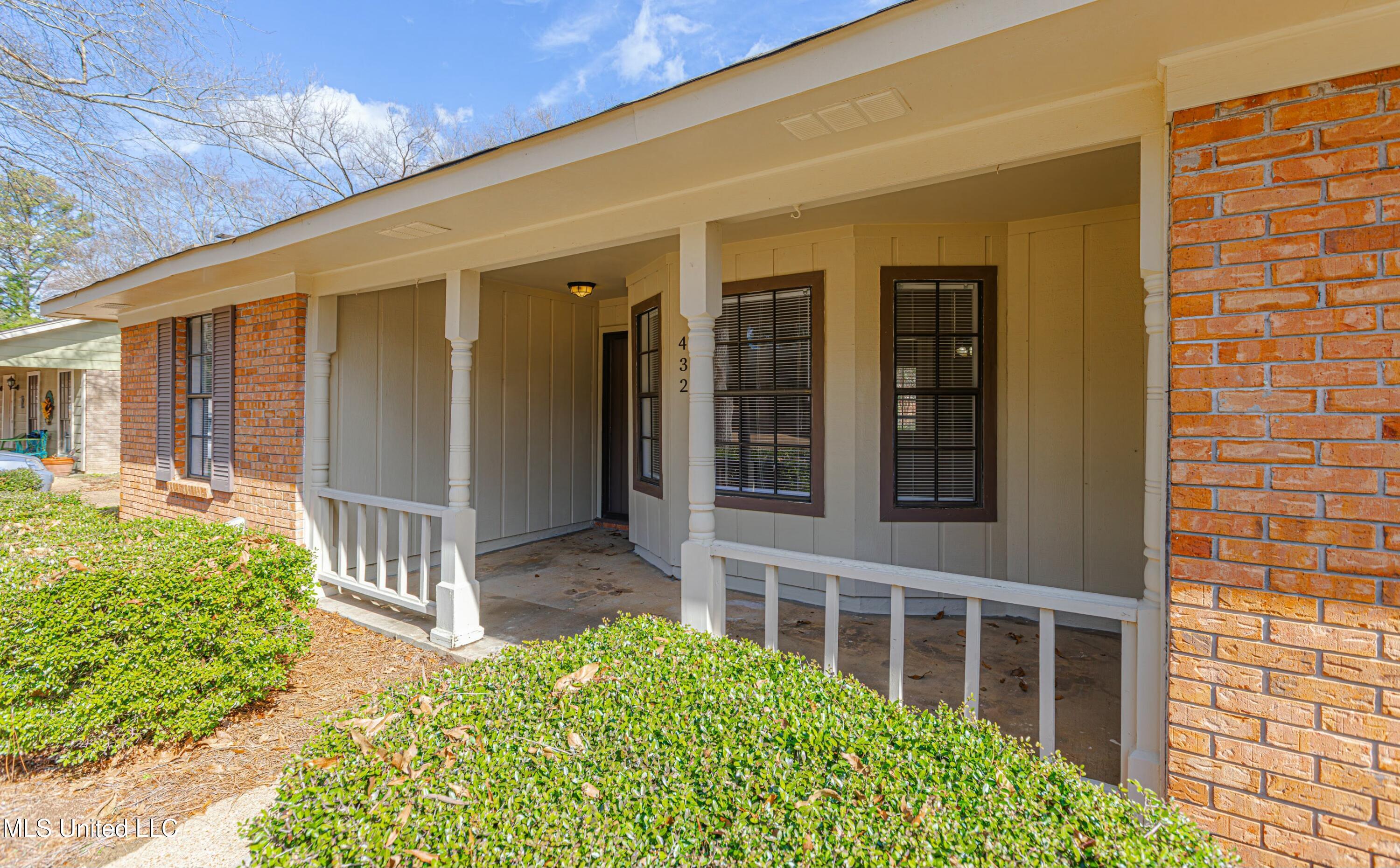 432 Green Leaf Trail, Madison, Mississippi image 4