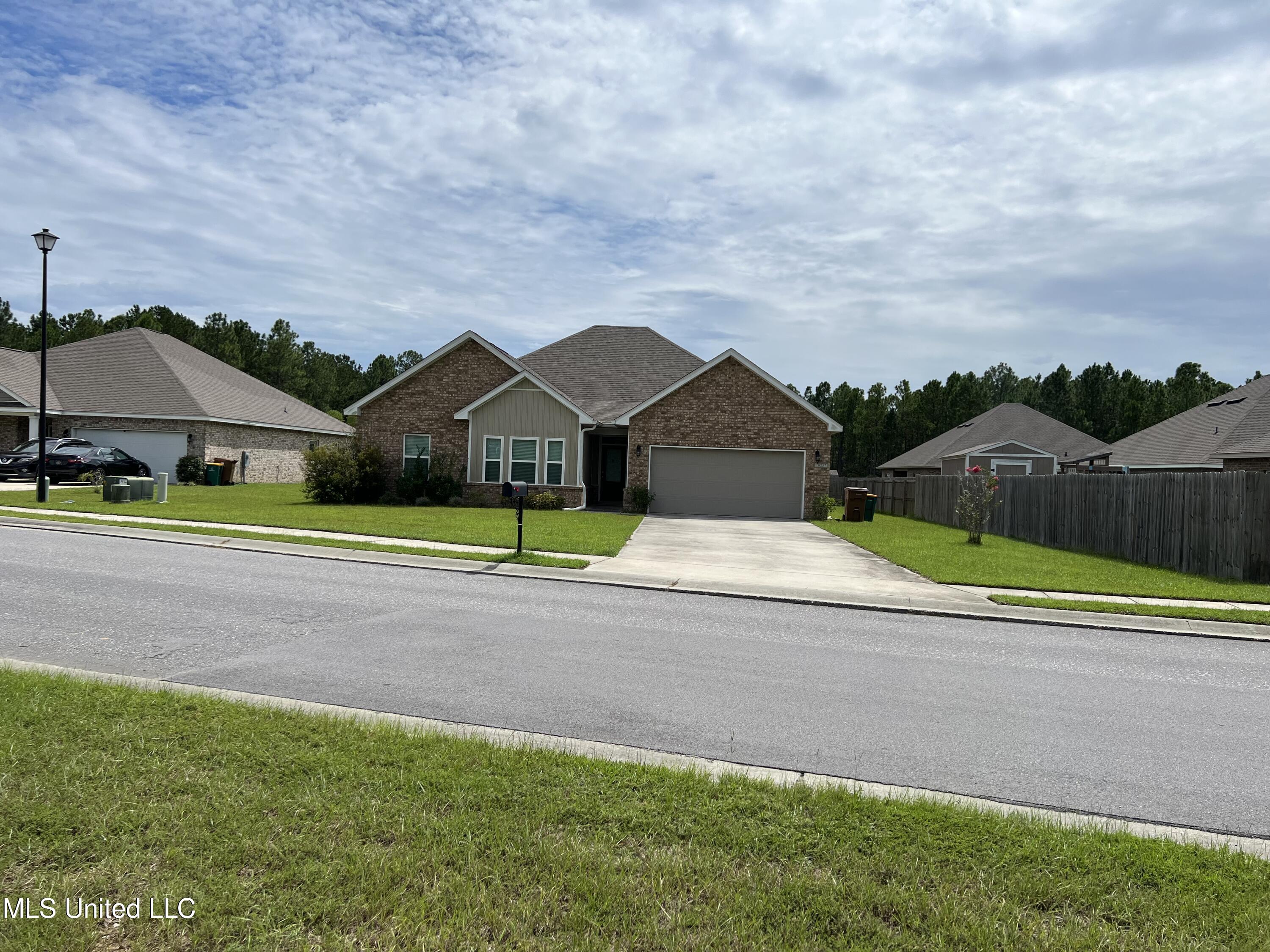 18257 Big Leaf Drive, Gulfport, Mississippi image 1