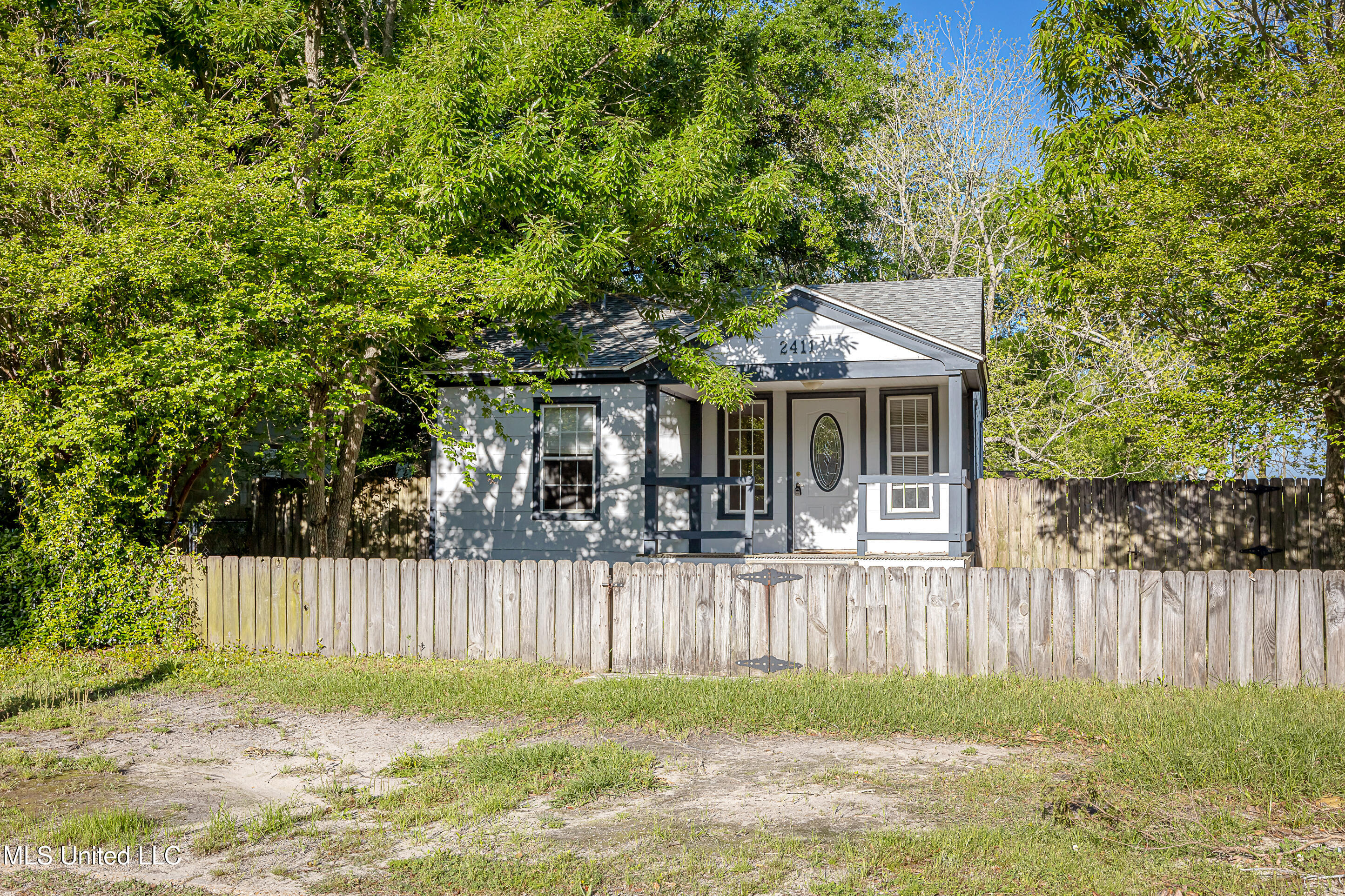 2411 12th Street, Pascagoula, Mississippi image 3