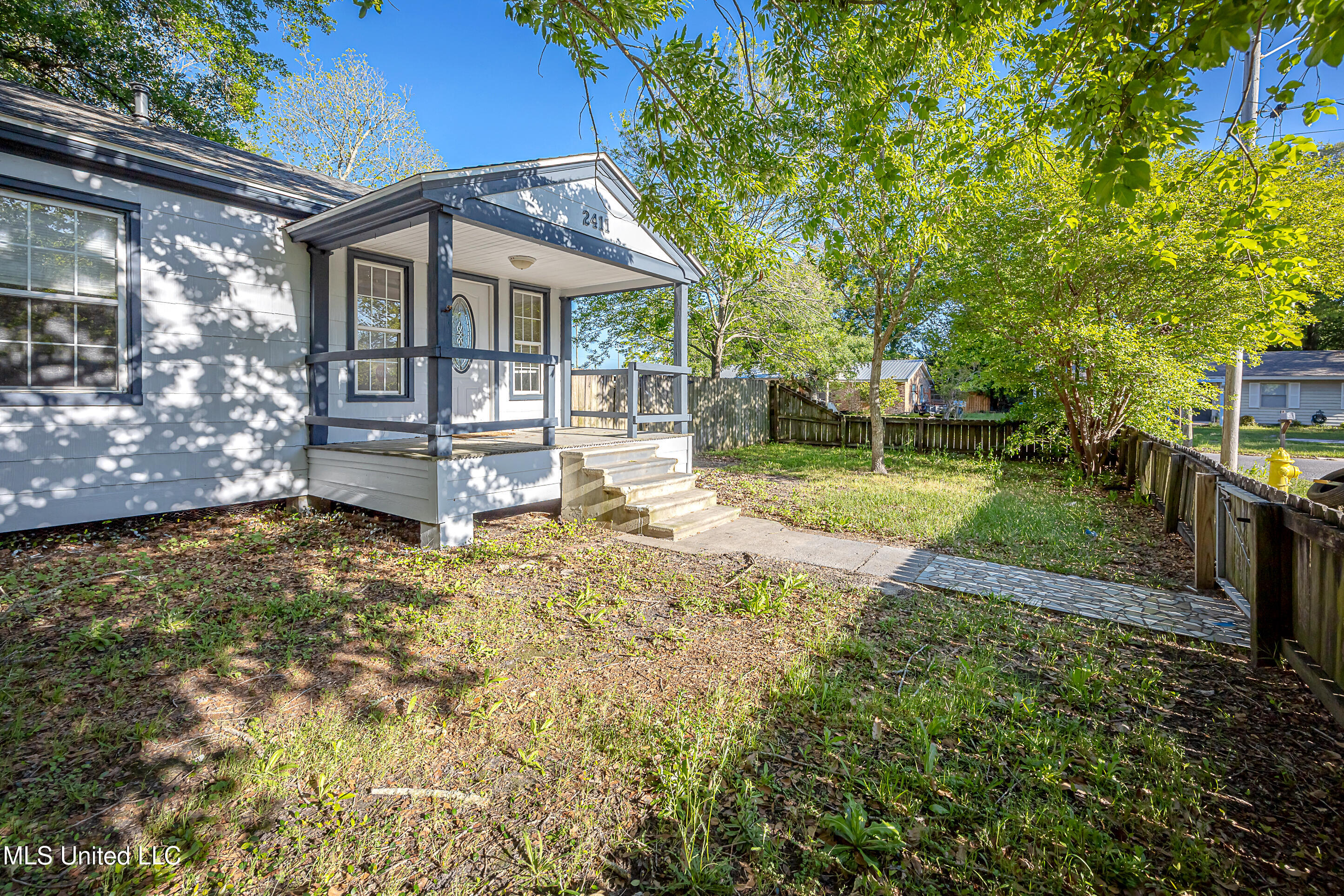 2411 12th Street, Pascagoula, Mississippi image 5