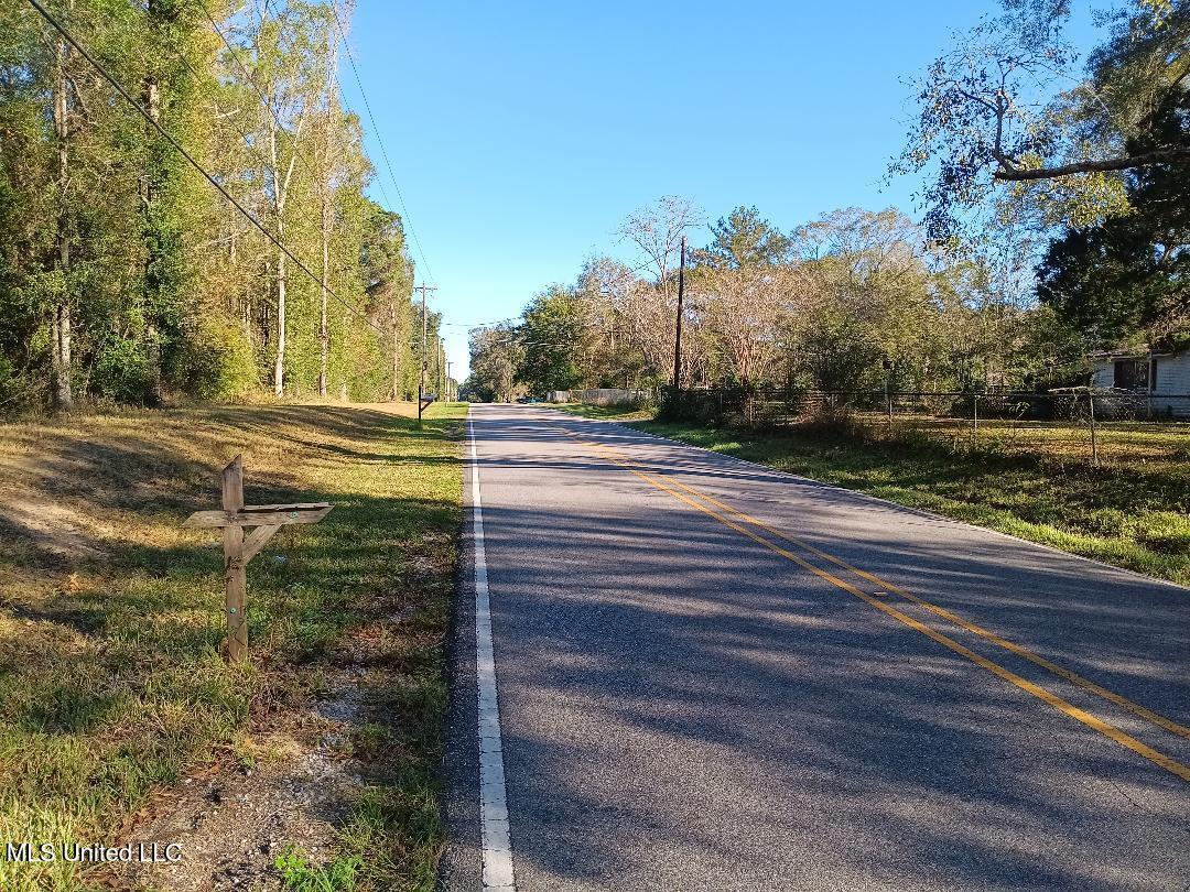 15208 Old River Road, Vancleave, Mississippi image 3