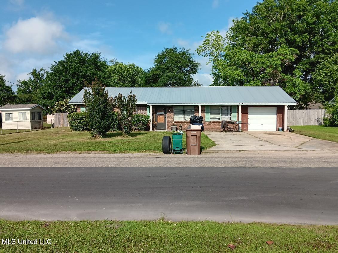 103 Reeves Street, Long Beach, Mississippi image 10