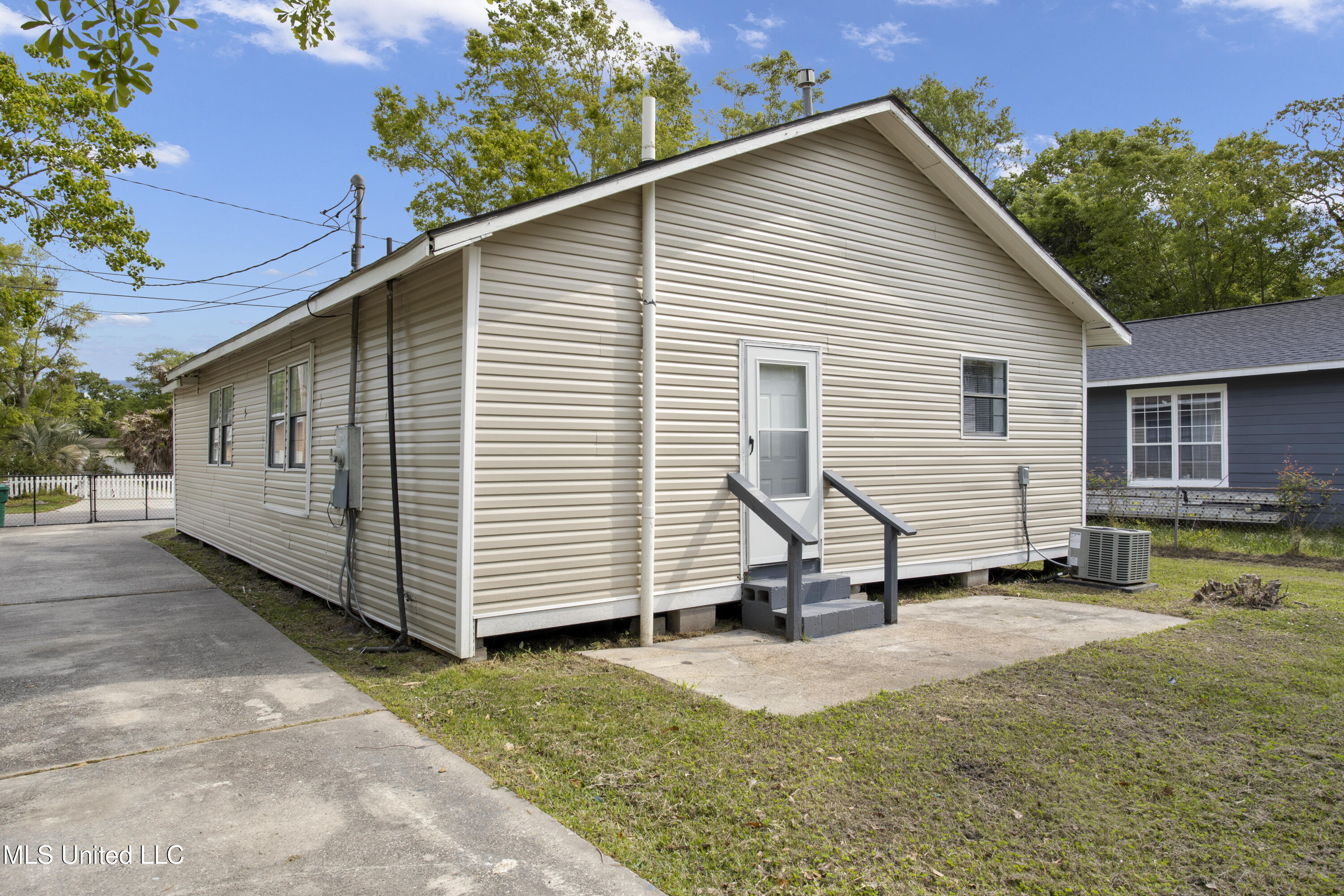 2229 32nd Street, Gulfport, Mississippi image 18