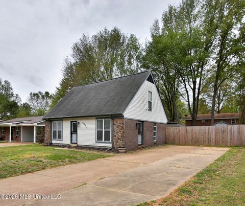 Homes For Sale - 6485 Yorkshire Road<br/> Horn Lake, MS 38637