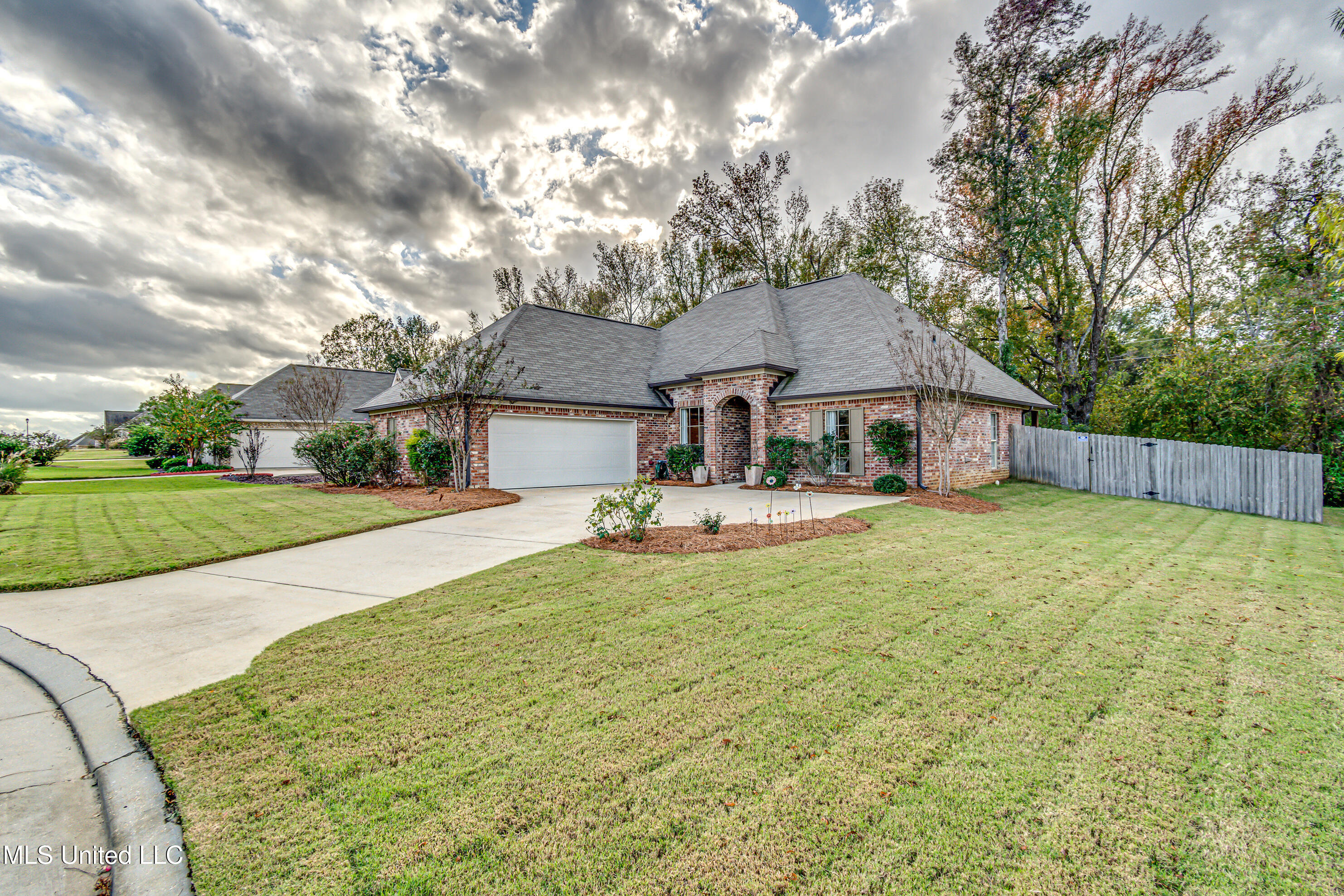 262 Falls Crossing, Madison, Mississippi image 3