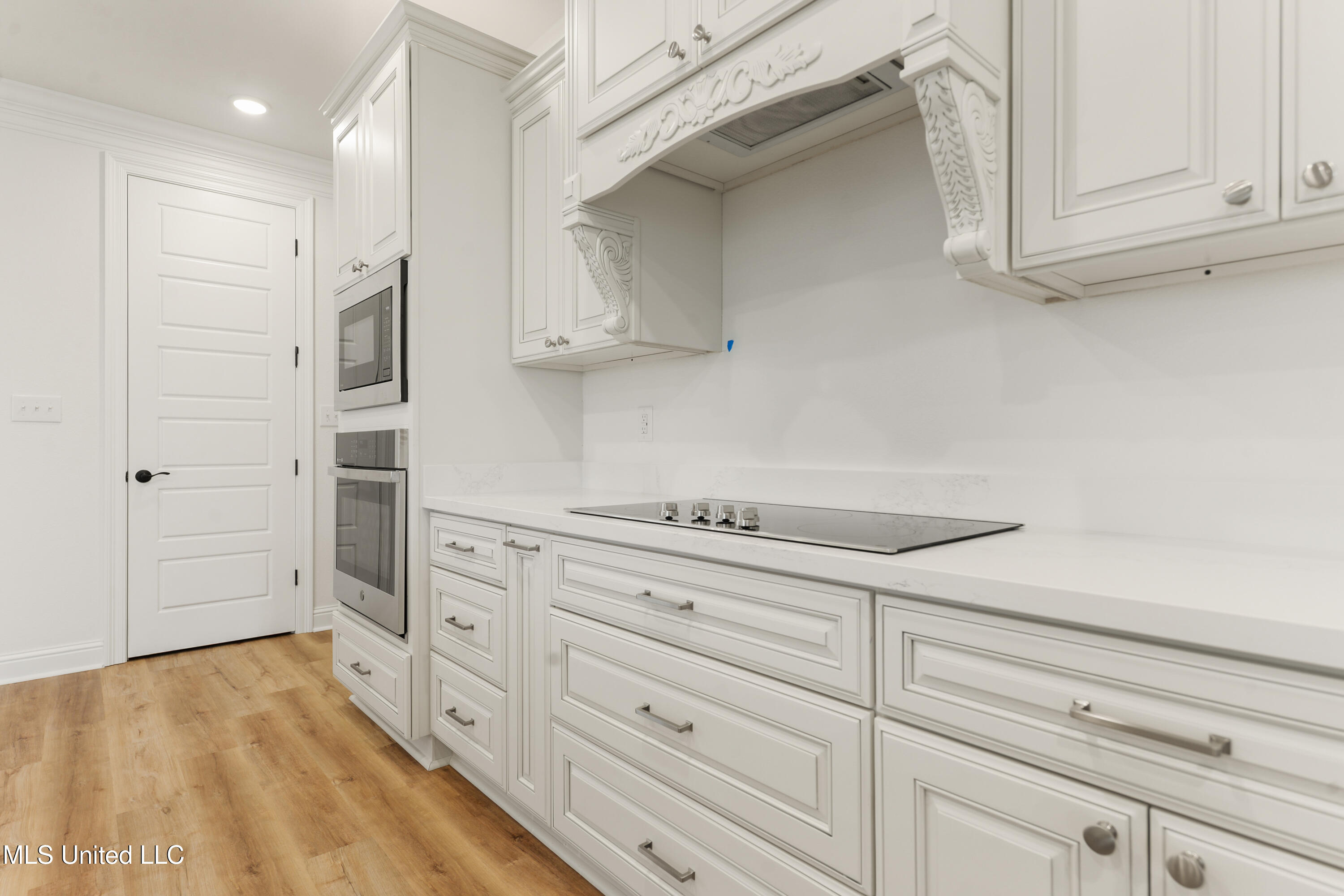 10457 Landon Meadows Drive, Gulfport, Mississippi image 12