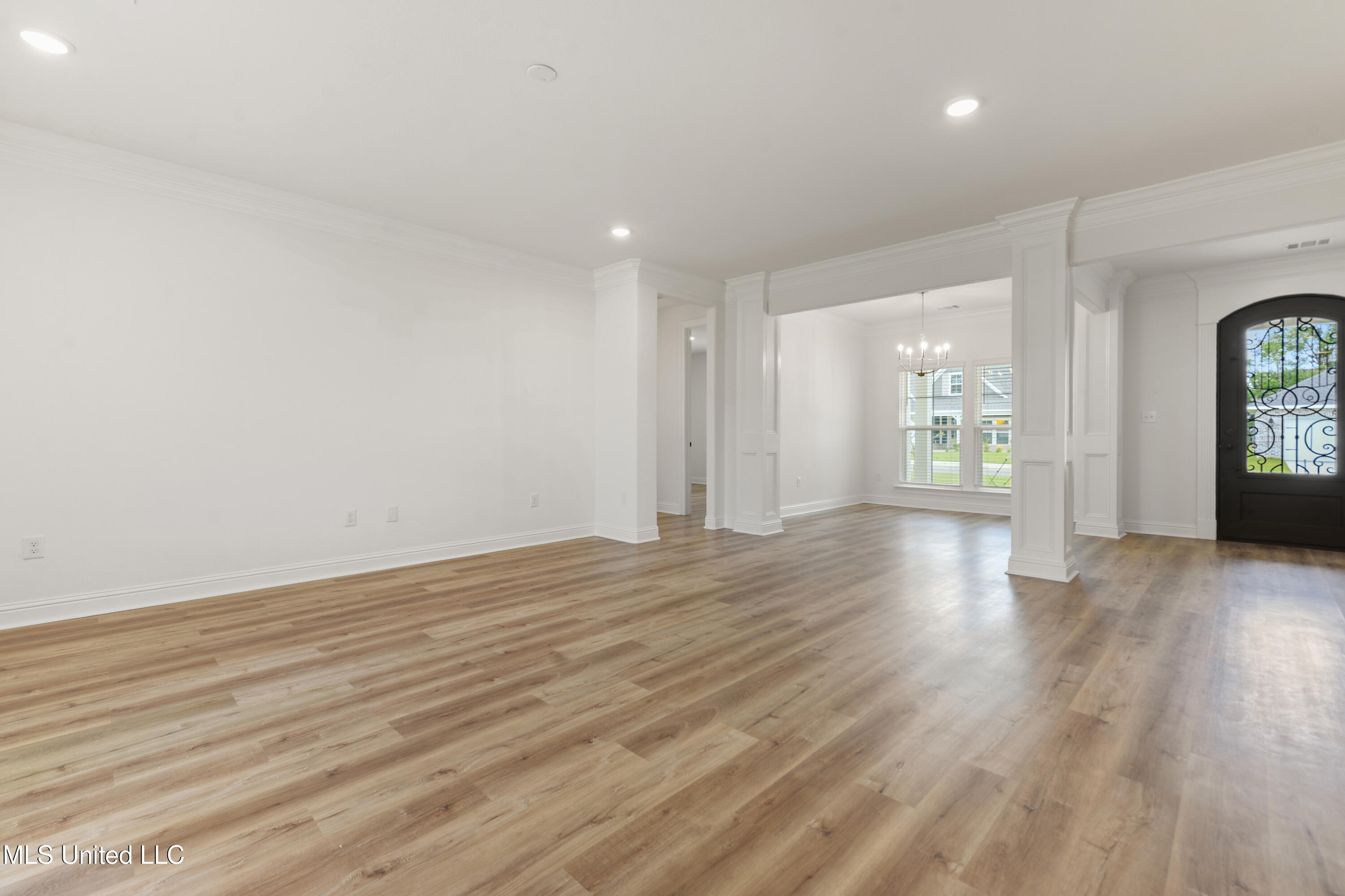 10457 Landon Meadows Drive, Gulfport, Mississippi image 5