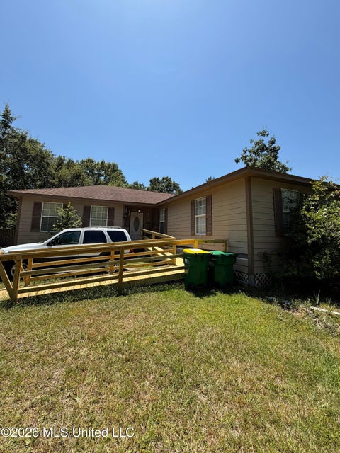 Homes For Sale - 5801 Center Street<br/> Jackson County, Ocean Springs, MS 39564